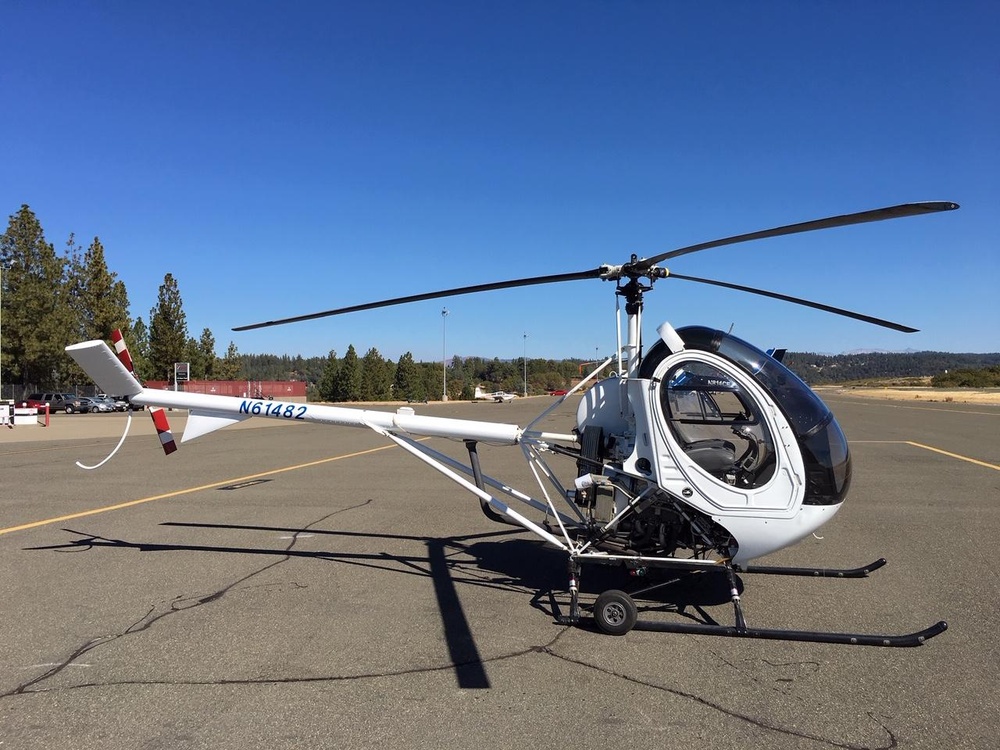 1998 Schweizer 300CB Helicopter $179,000 - (Not here at Placerville ...