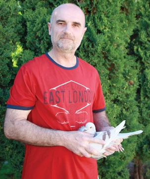 O chovu nejtěžších holubů s Miroslavem Dobišem