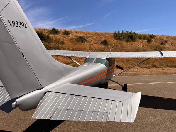 1962 Cessna 182E Skylane, $89,500 - (Here at Placerville) - N9339X