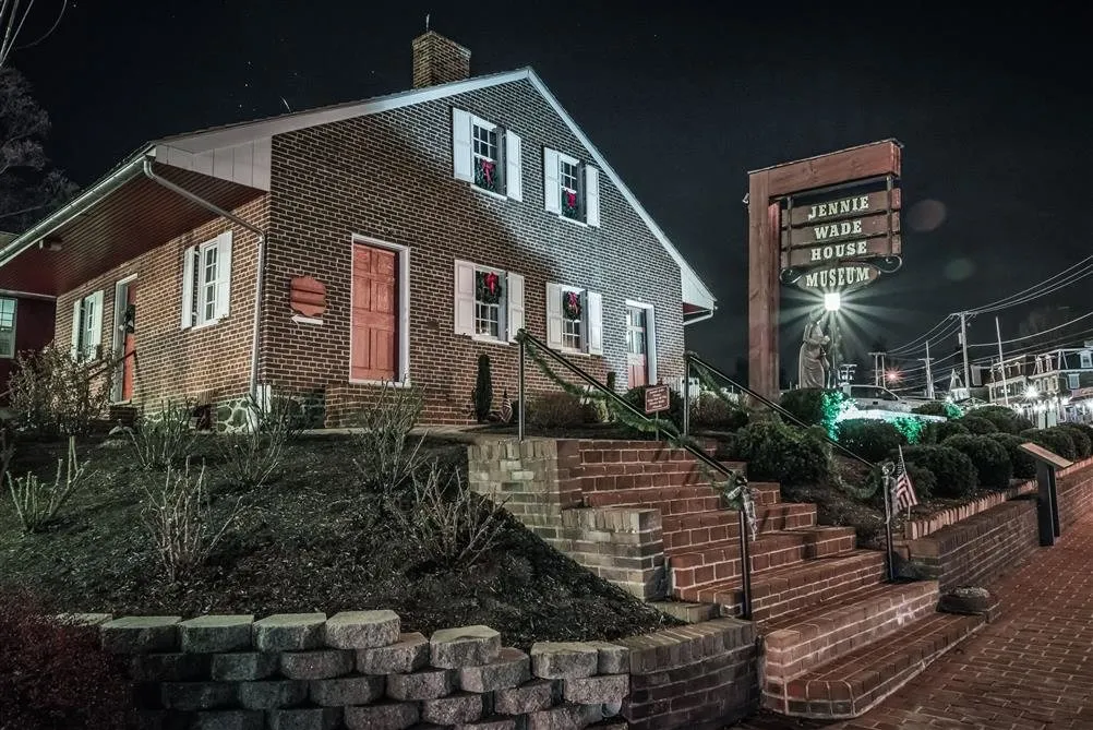 Jennie Wade House exterior at night