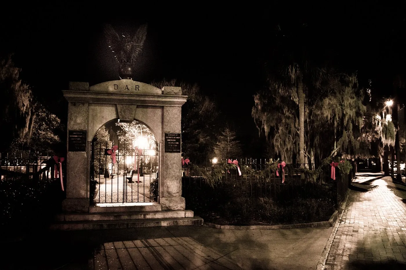 Colonial Park Cemetery entrance at night