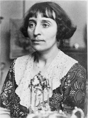 Alice B. Toklas in 1907