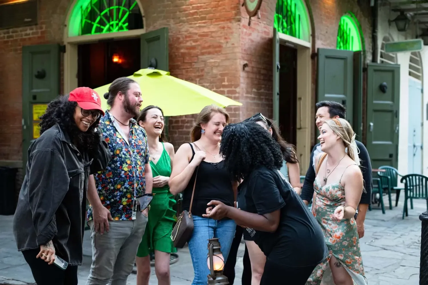 US Ghost Adventures New Orleans tour outside of Pirate's Alley Cafe