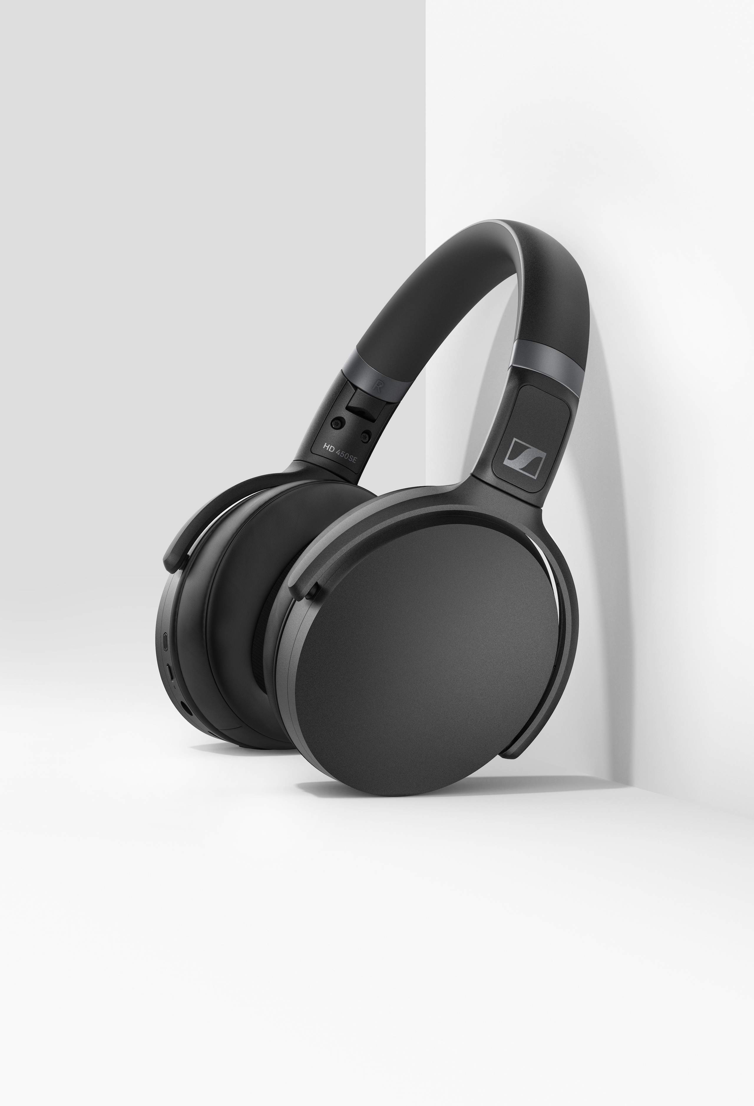  Sennheiser Consumer Audio HD 450BT Bluetooth 5.0 Wireless  Headphone with Active Noise Cancellation - 30-Hour Battery Life, USB-C Fast  Charging, Virtual Assistant Button, Foldable - Black : Electronics