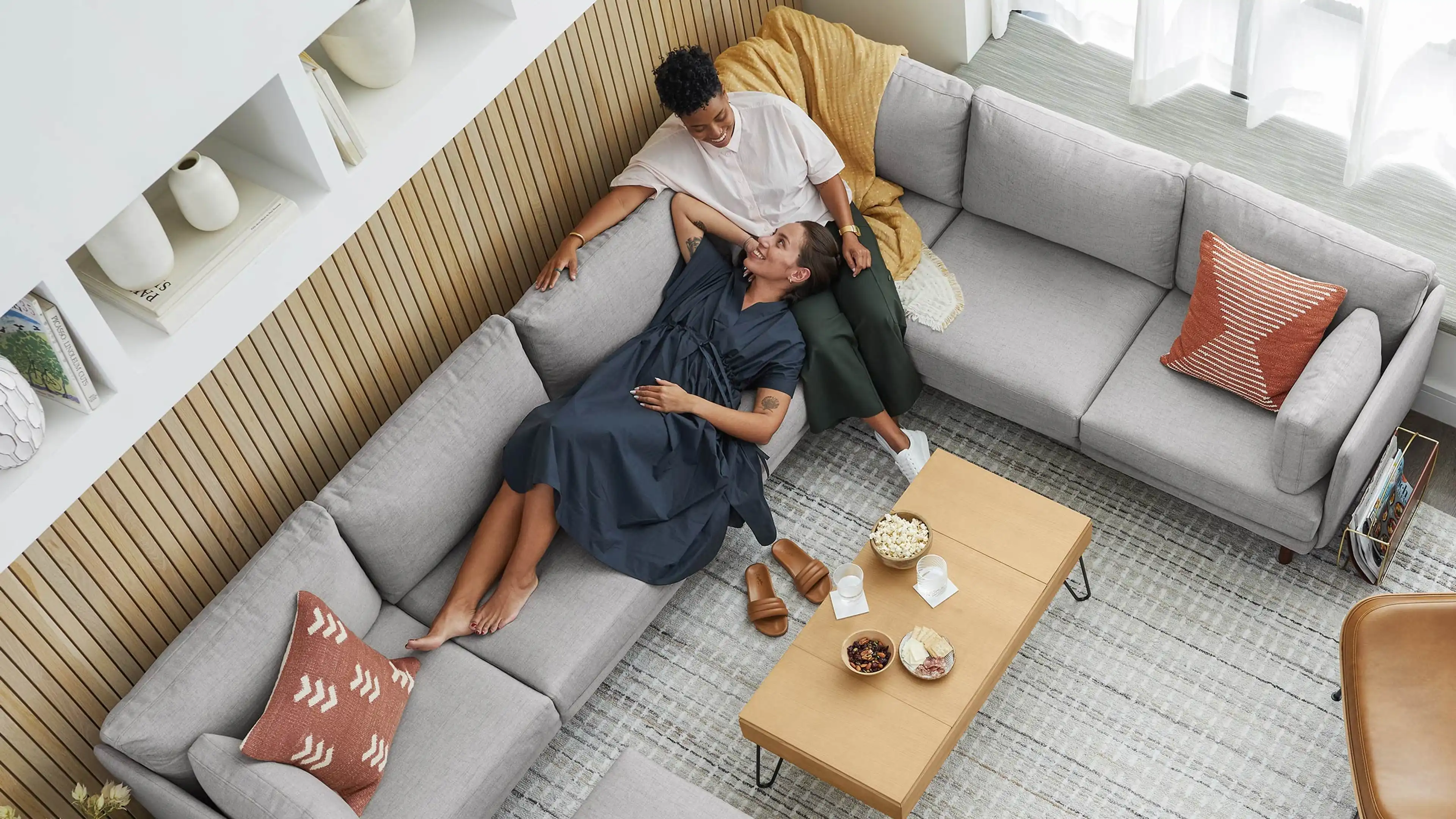 Field 8-Piece Sectional Lounger