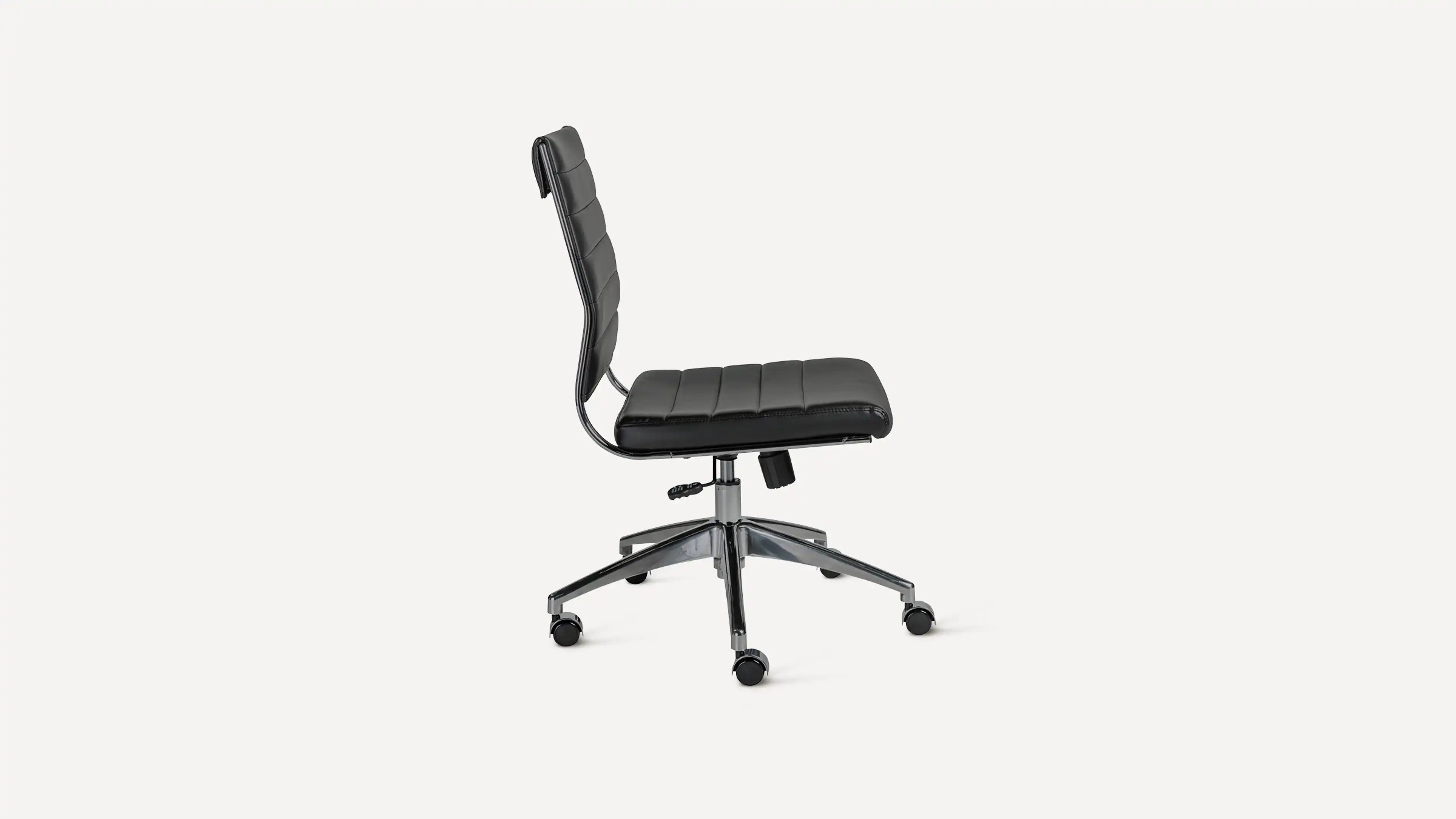 Axel Low Back Chair