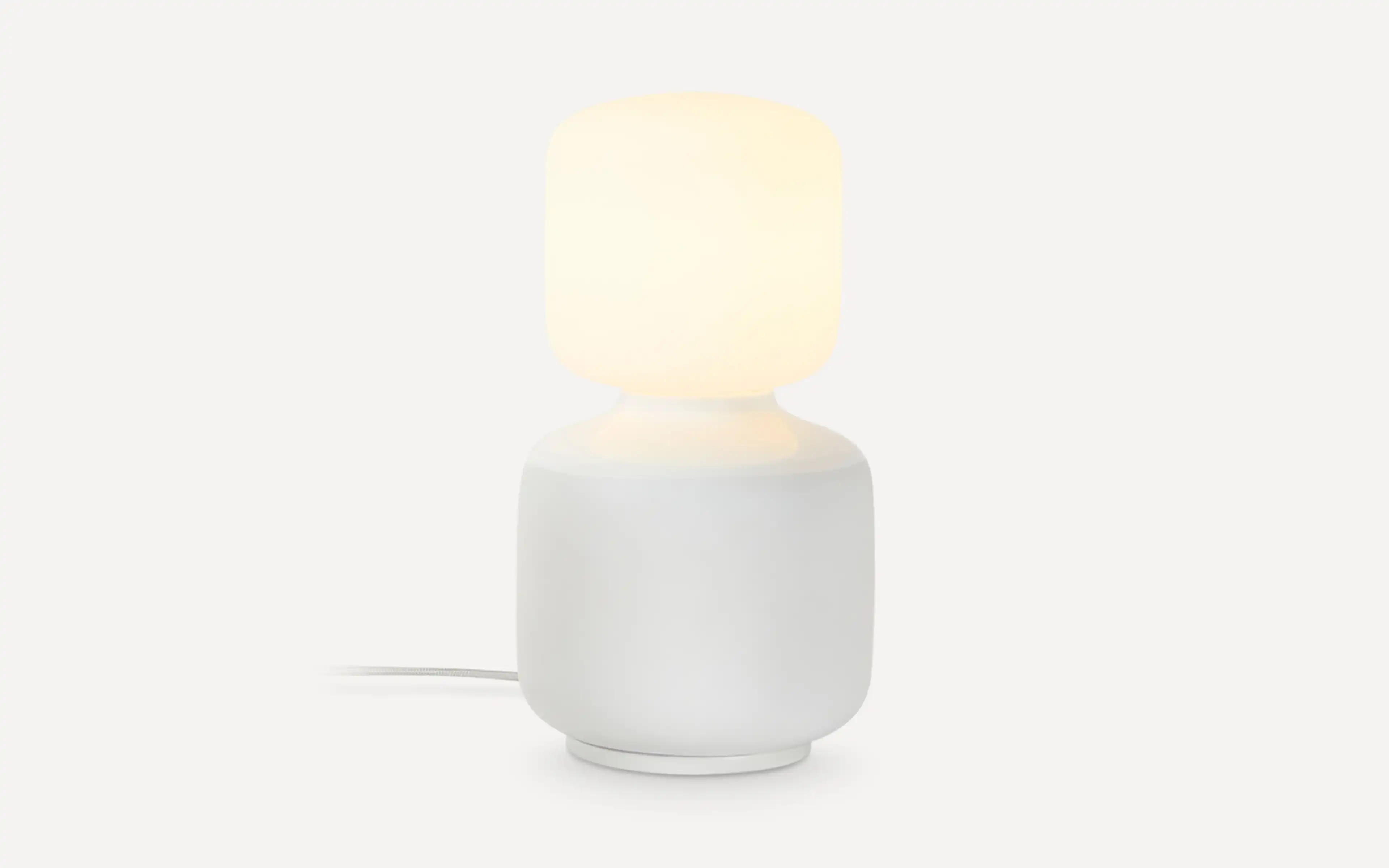 Oblo Table Lamp