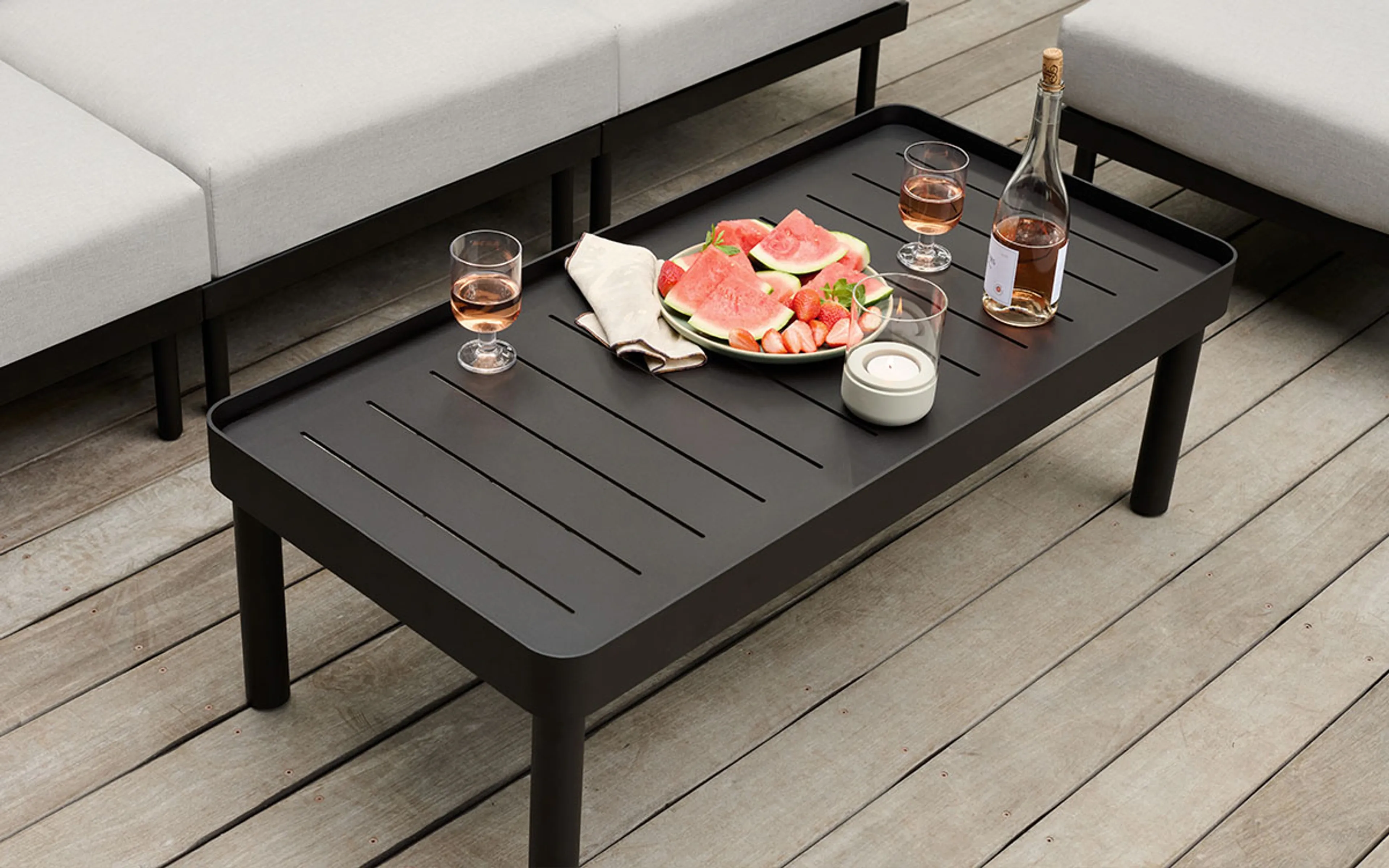 Relay Outdoor Coffee Table