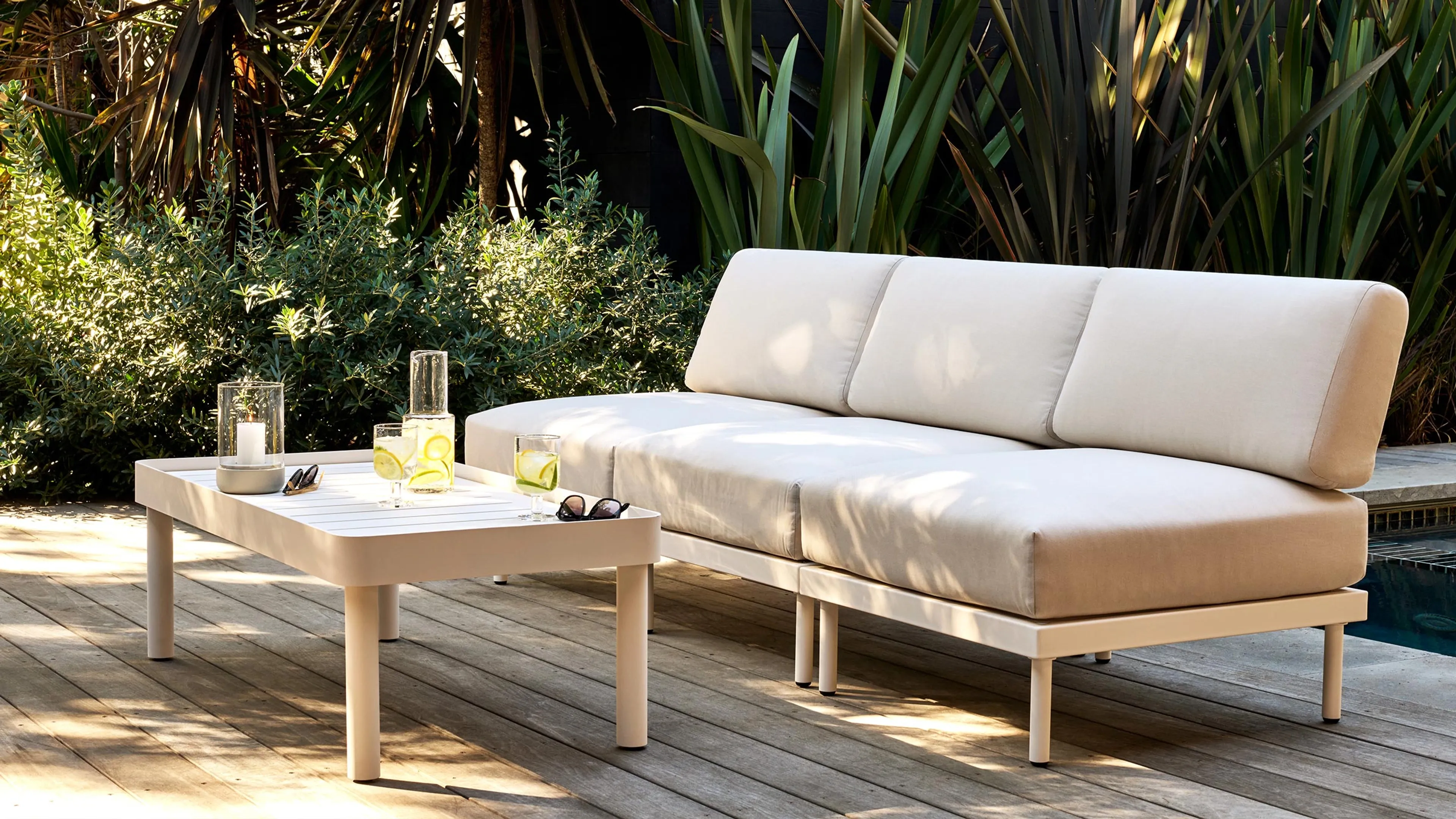 Relay Outdoor Coffee Table
