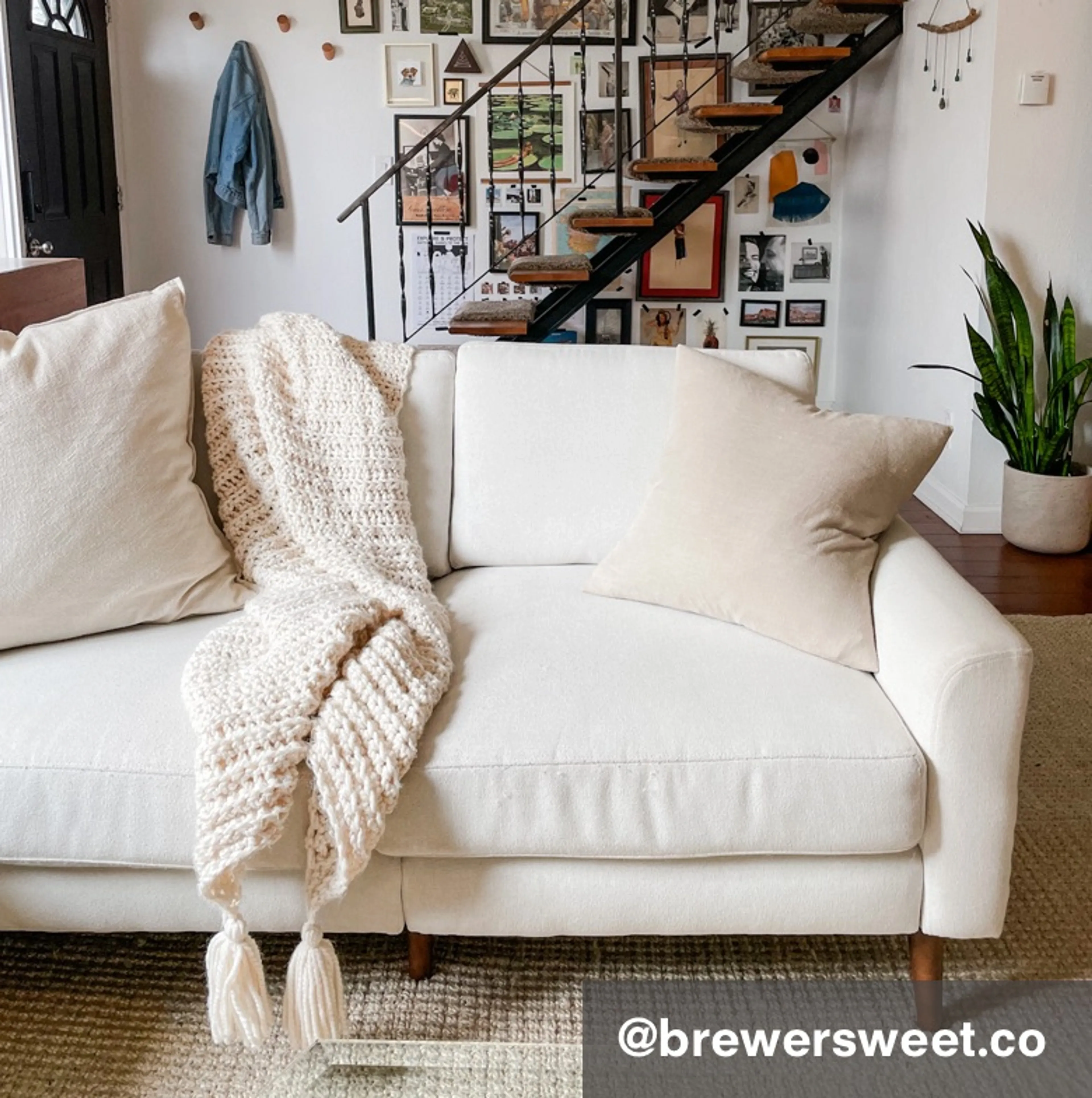 Ivory Nomad Sofa from @brewersweet.co