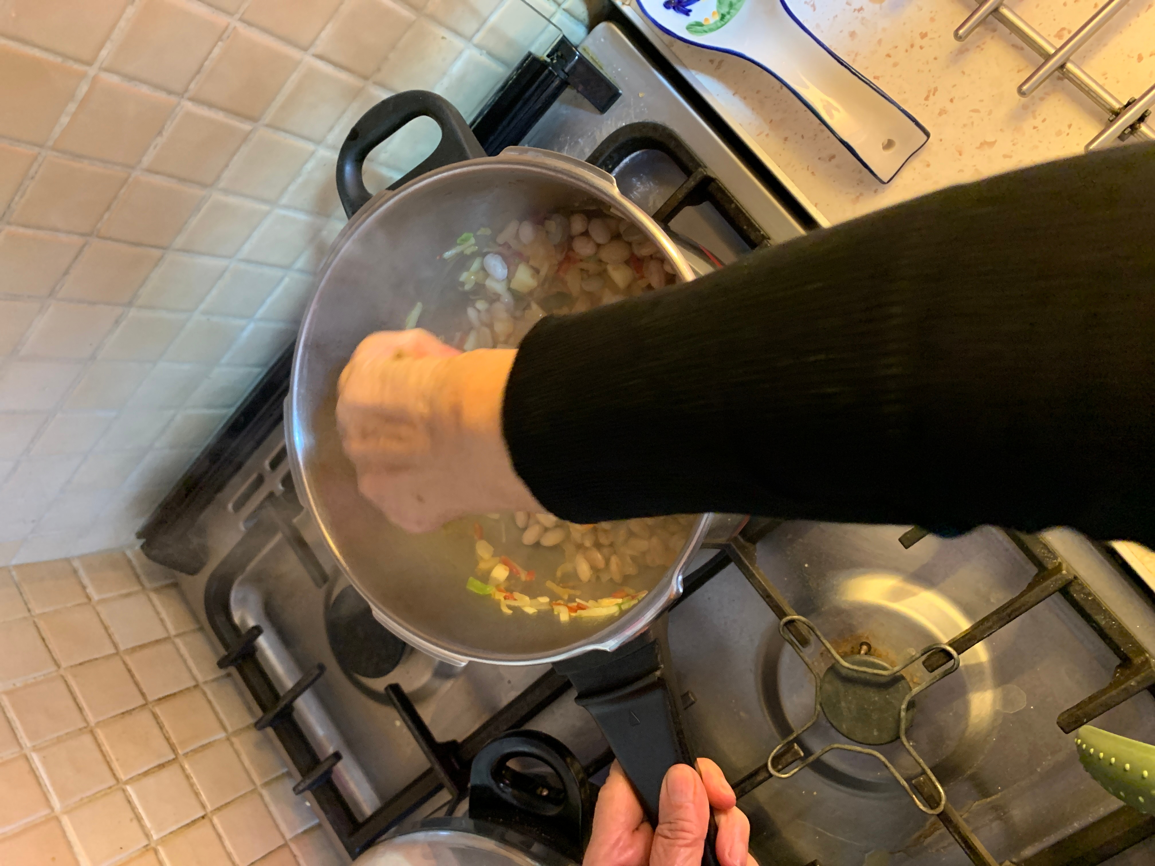 Step 6 for the Barbunya recipe