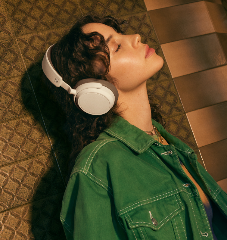 Sennheiser Accentum Plus Wireless: sonido premium y 50 horas de batería