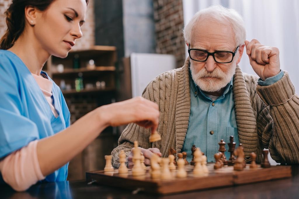 Jogos desenvolvem memória e garantem bem estar em idosos
