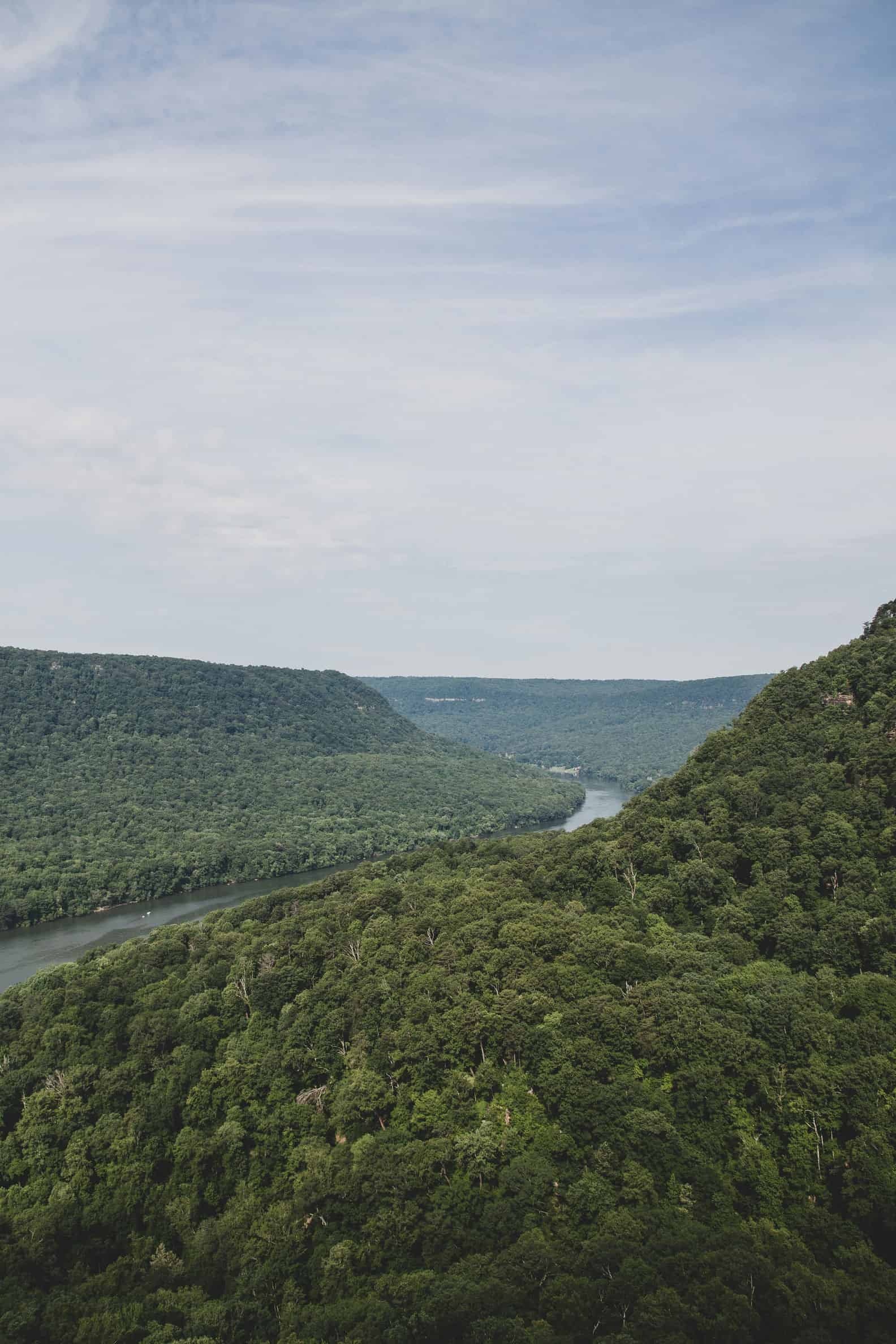 River valley | Chattanooga Moving Guide