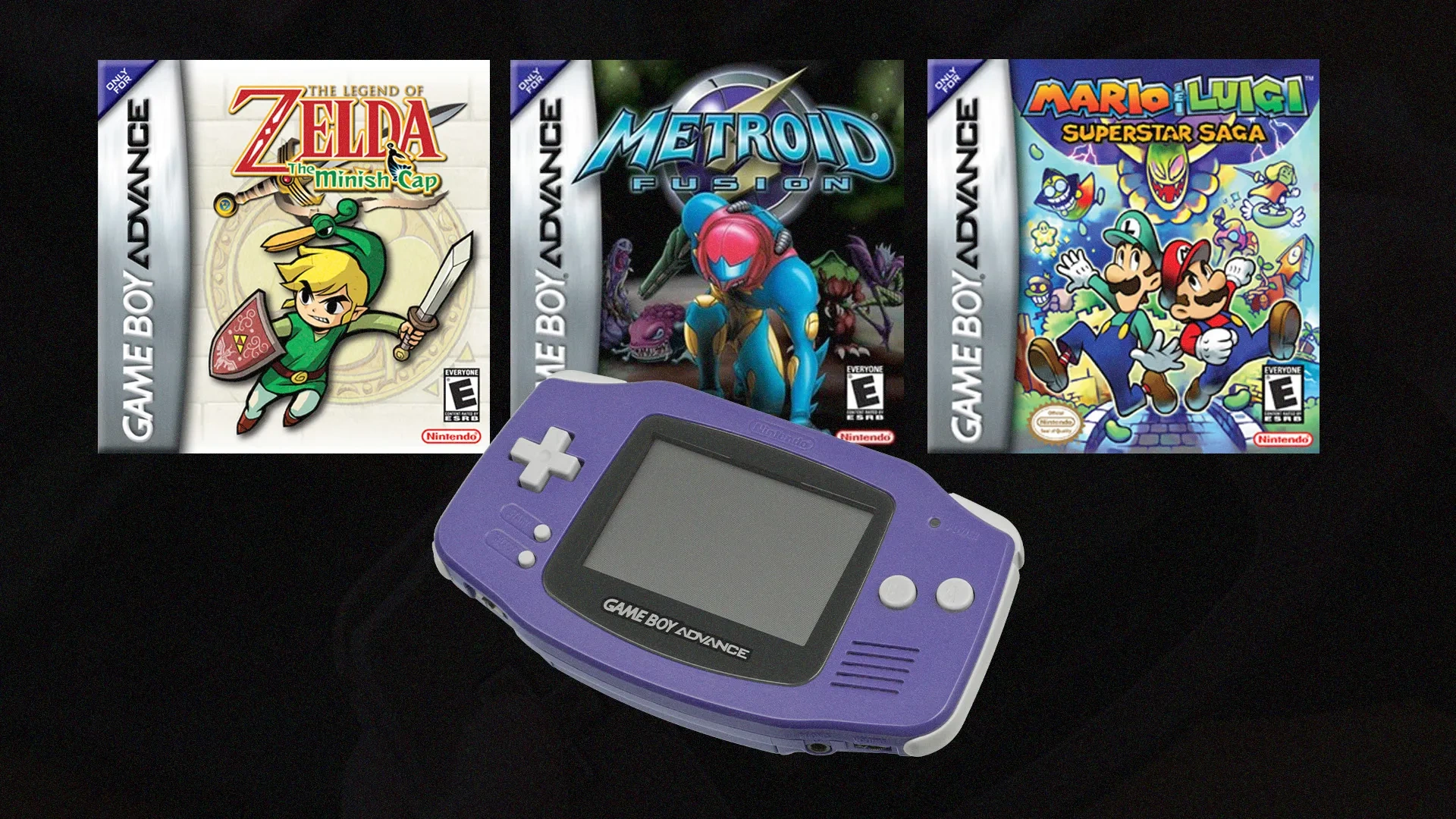 Três jogos ao fundo: The Legend of Zelda: The Minish Cap, Metroid Fusion e Mario & Luigi: Superstar Saga, e um Game Boy Advance ao centro