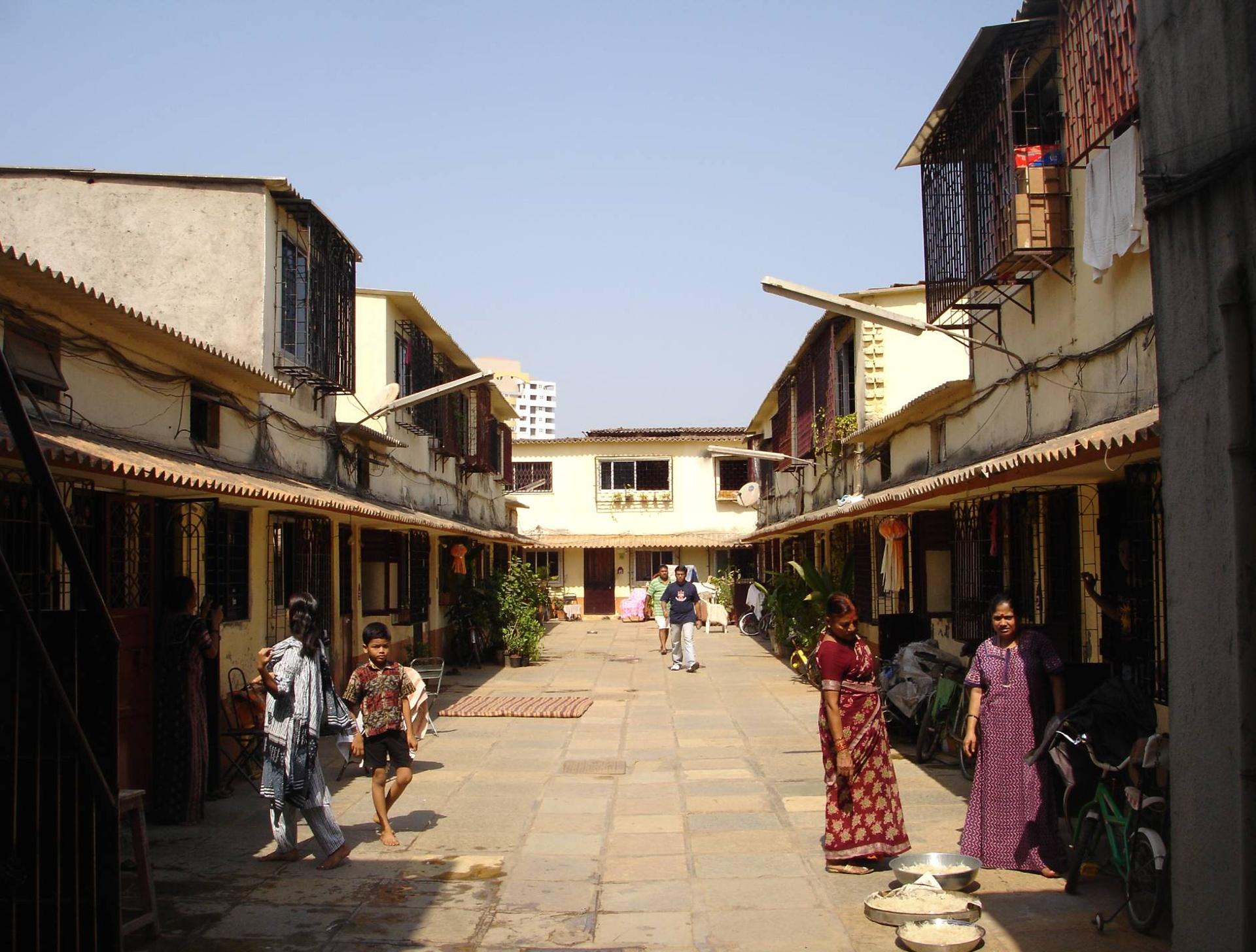 A courtyard in Charkop, Mumbai, 2007