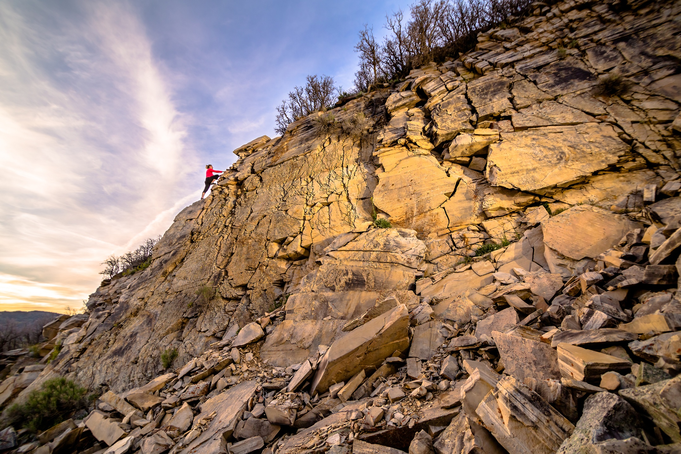 Elin Tortorice climbing a Roadside Rock