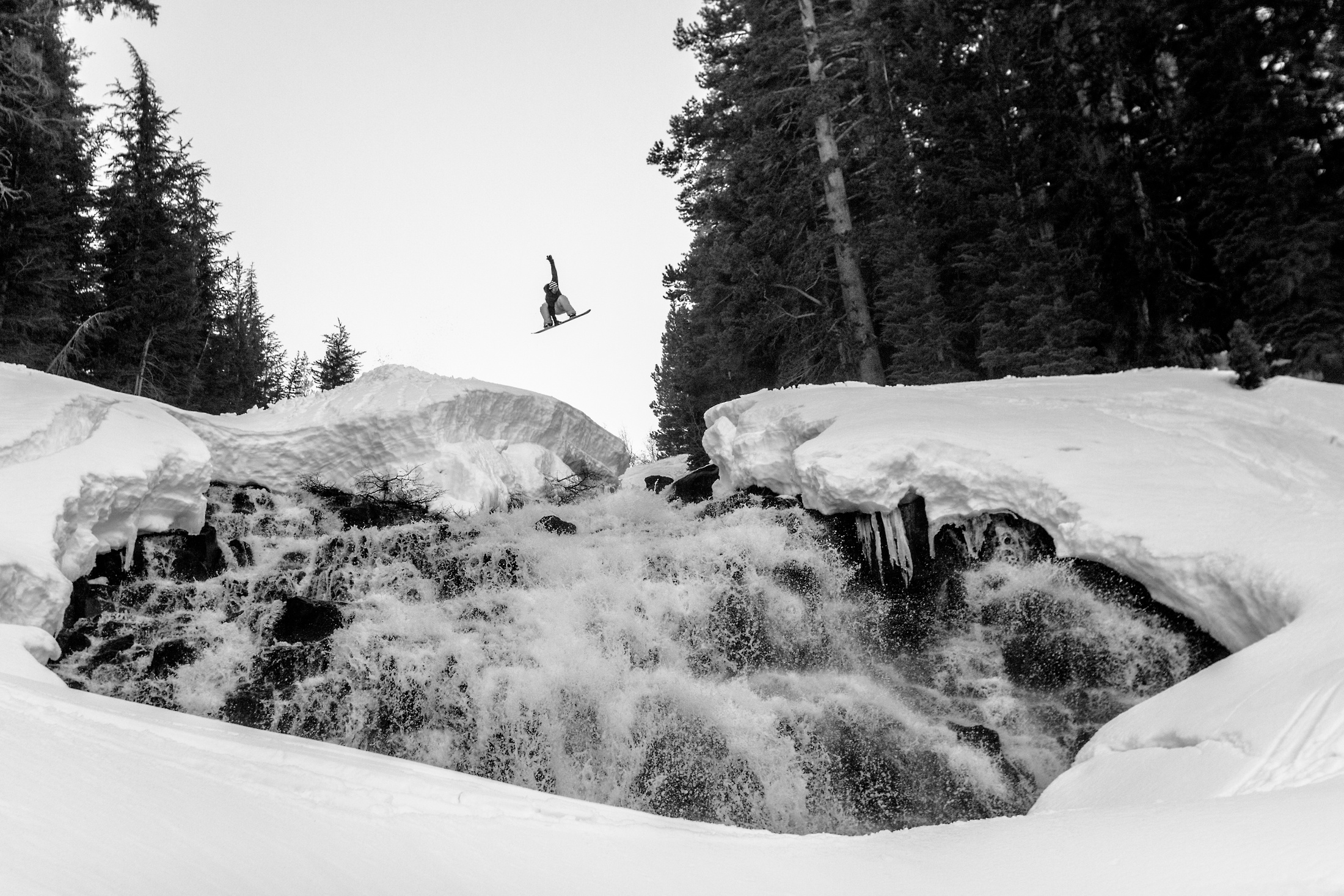 Jarod Johnson Sending The Waterfall Gap at Twin Lakes