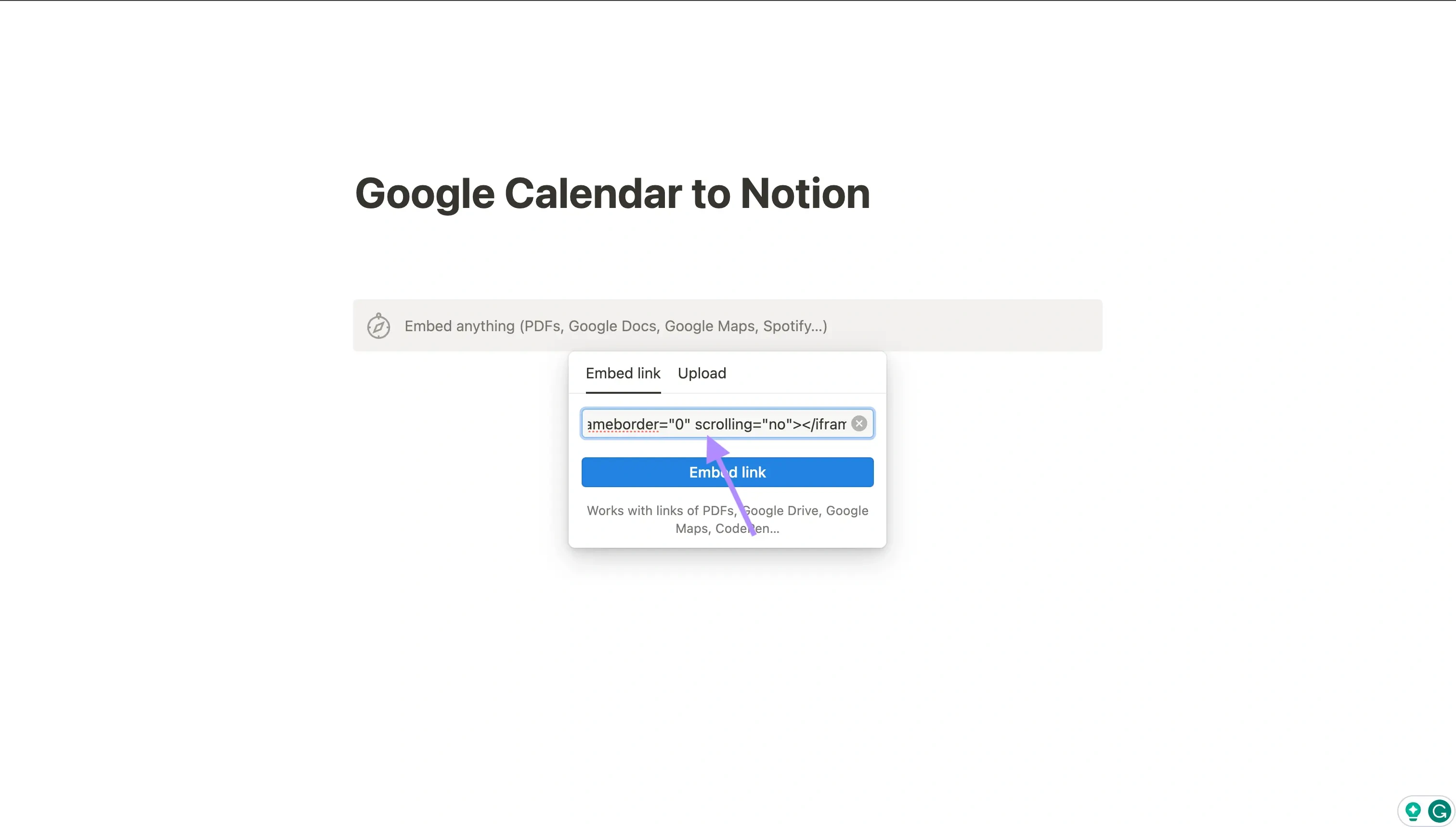 User pasting the Embed code we copied from Google Calendar