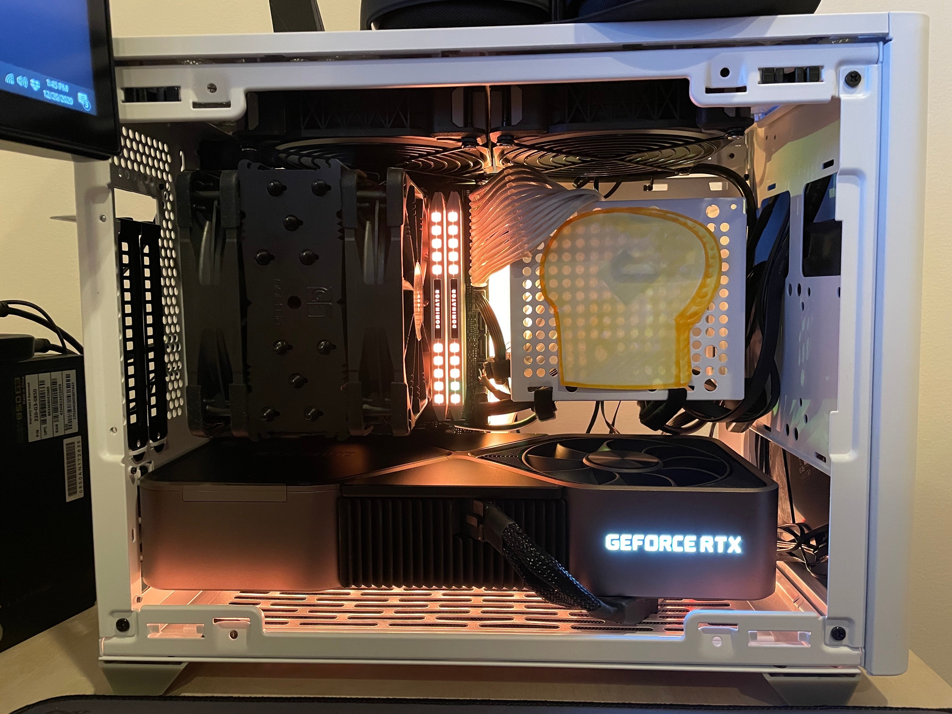 Cooler Master NR200P with Nvidia 3090FE and Corsair Dominator Ram showcasing a dead LED