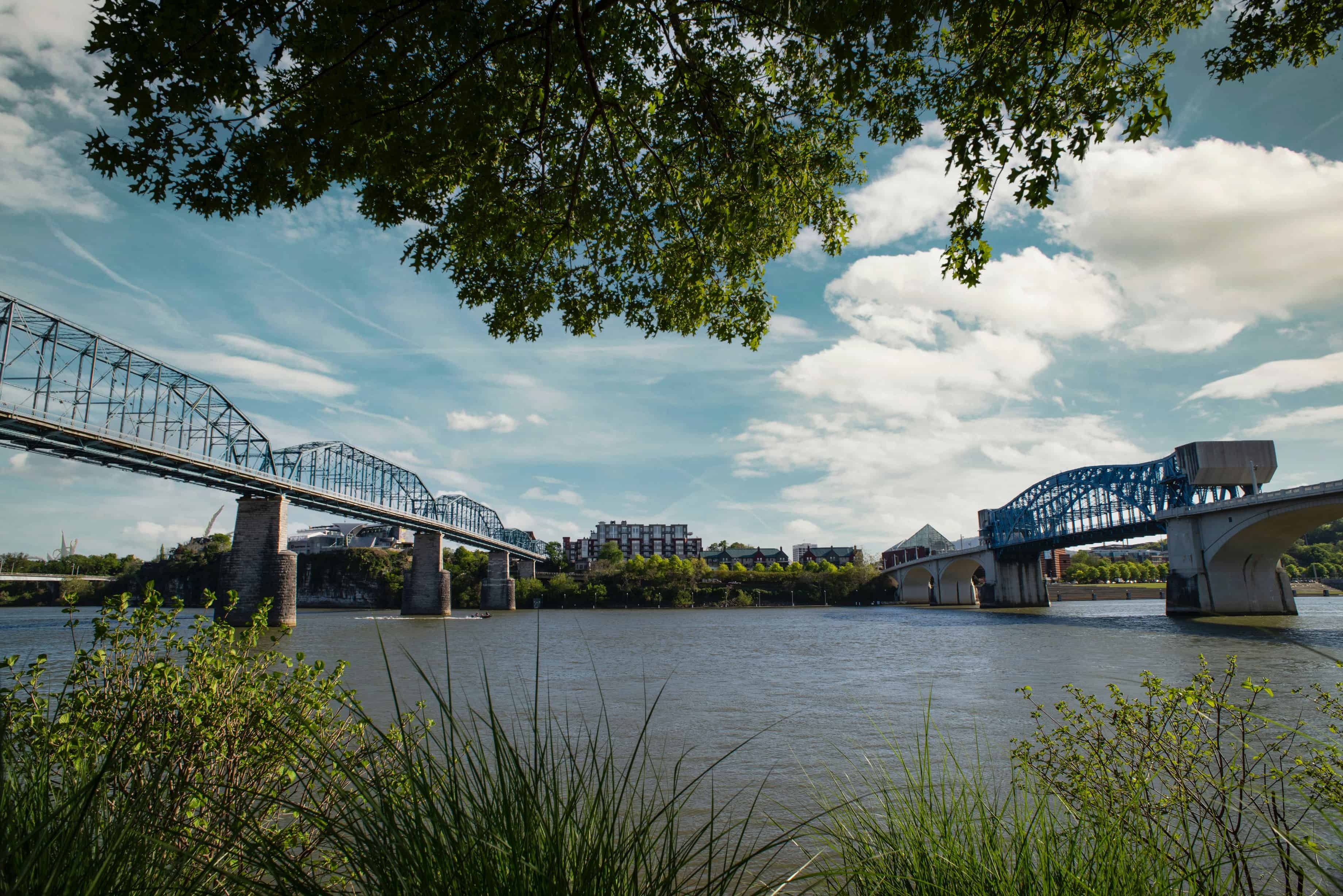 Bridges over a river | Chattanooga Moving Guide