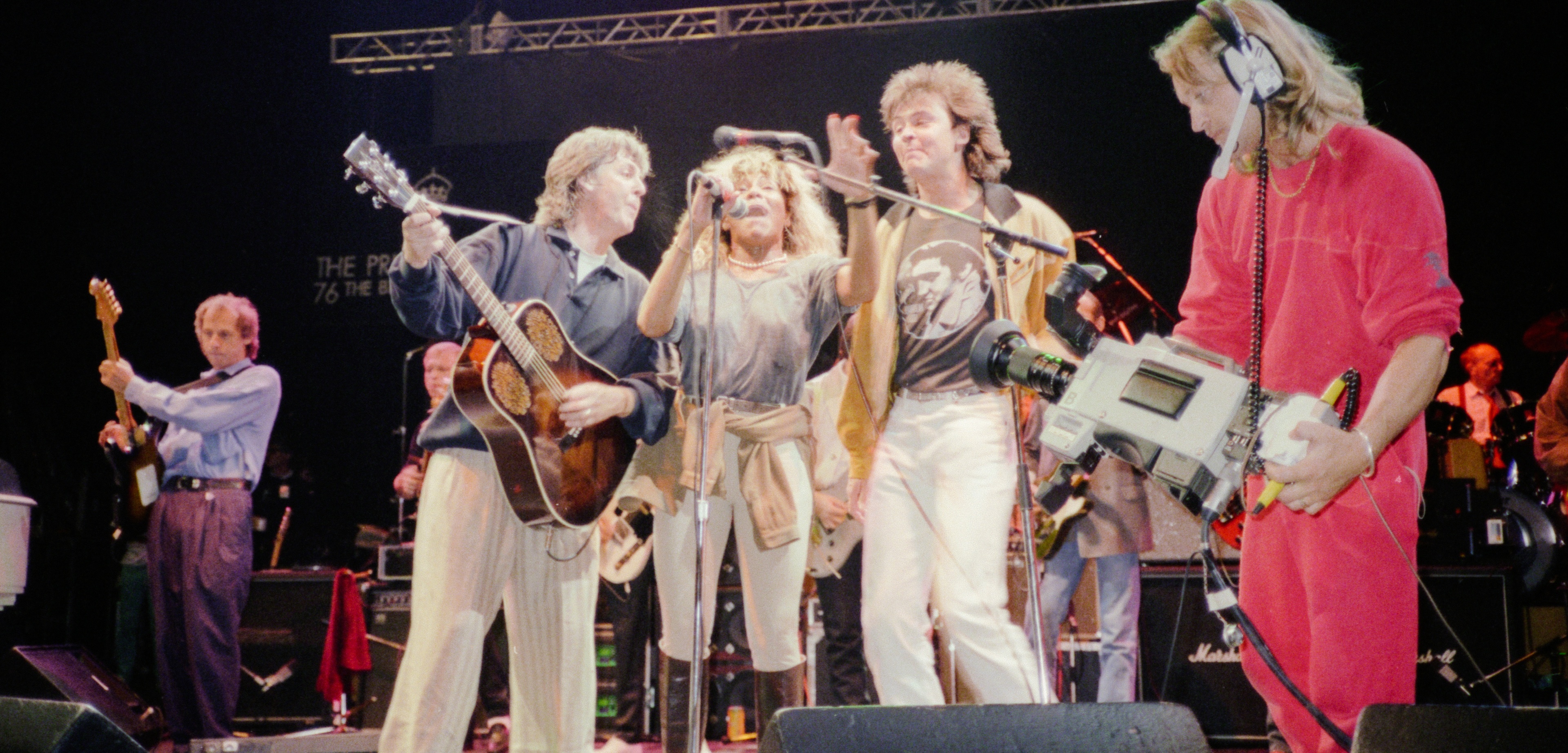 Photo of Paul McCartney, Tina Turner and Paul Young at the Prince's Trust Rock Gala in 1986