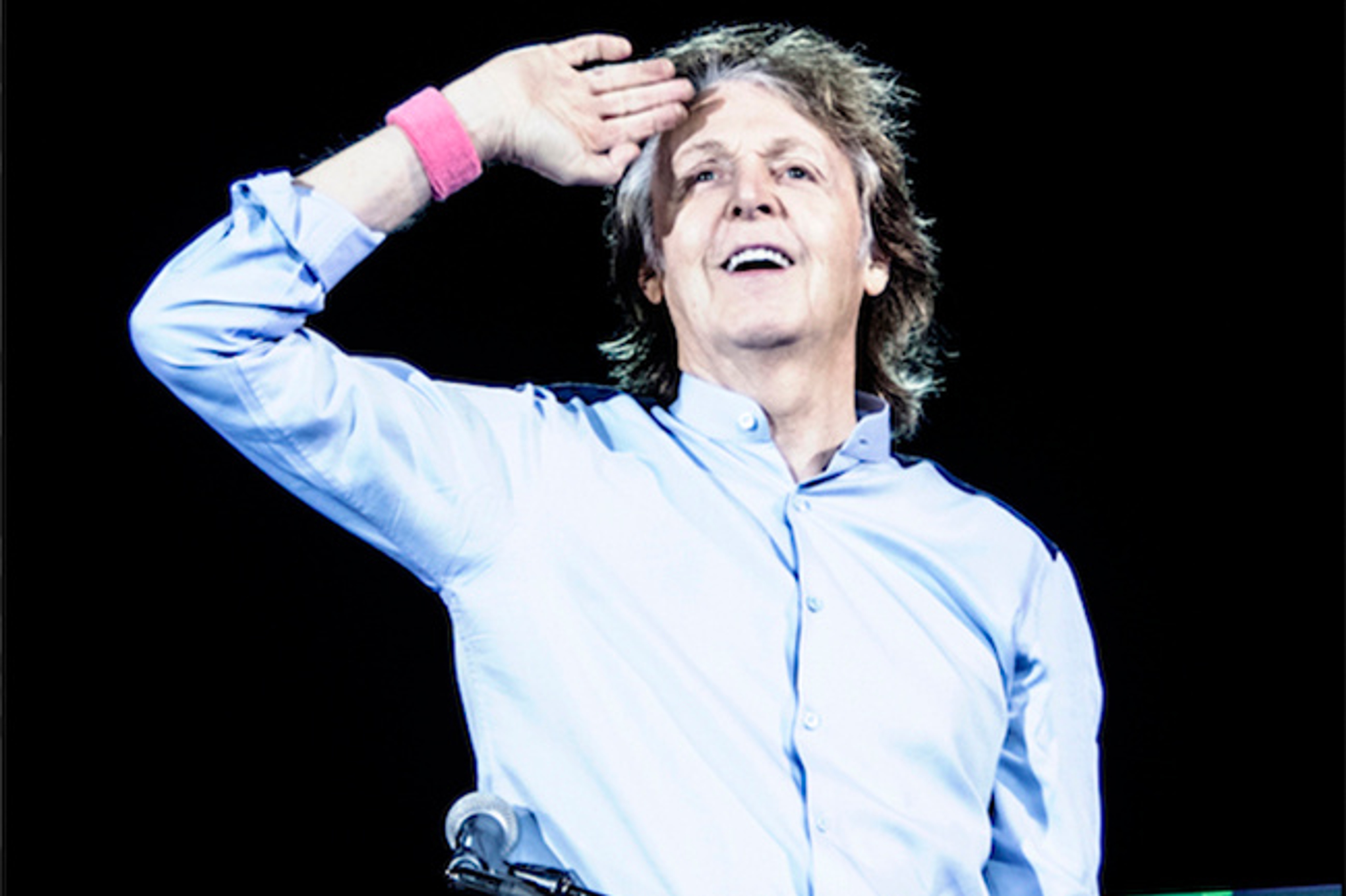 Paul McCartney and his band support Breast Cancer Awareness Month