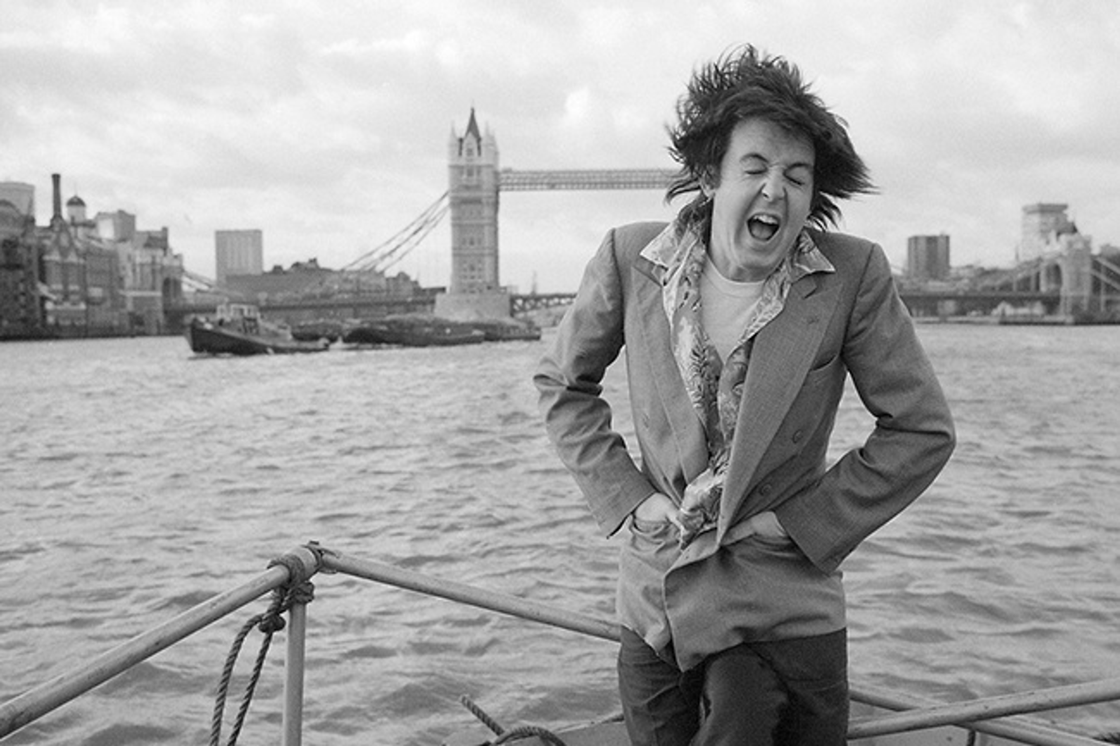 Paul McCartney | News | New 'Pure McCartney' GIFs