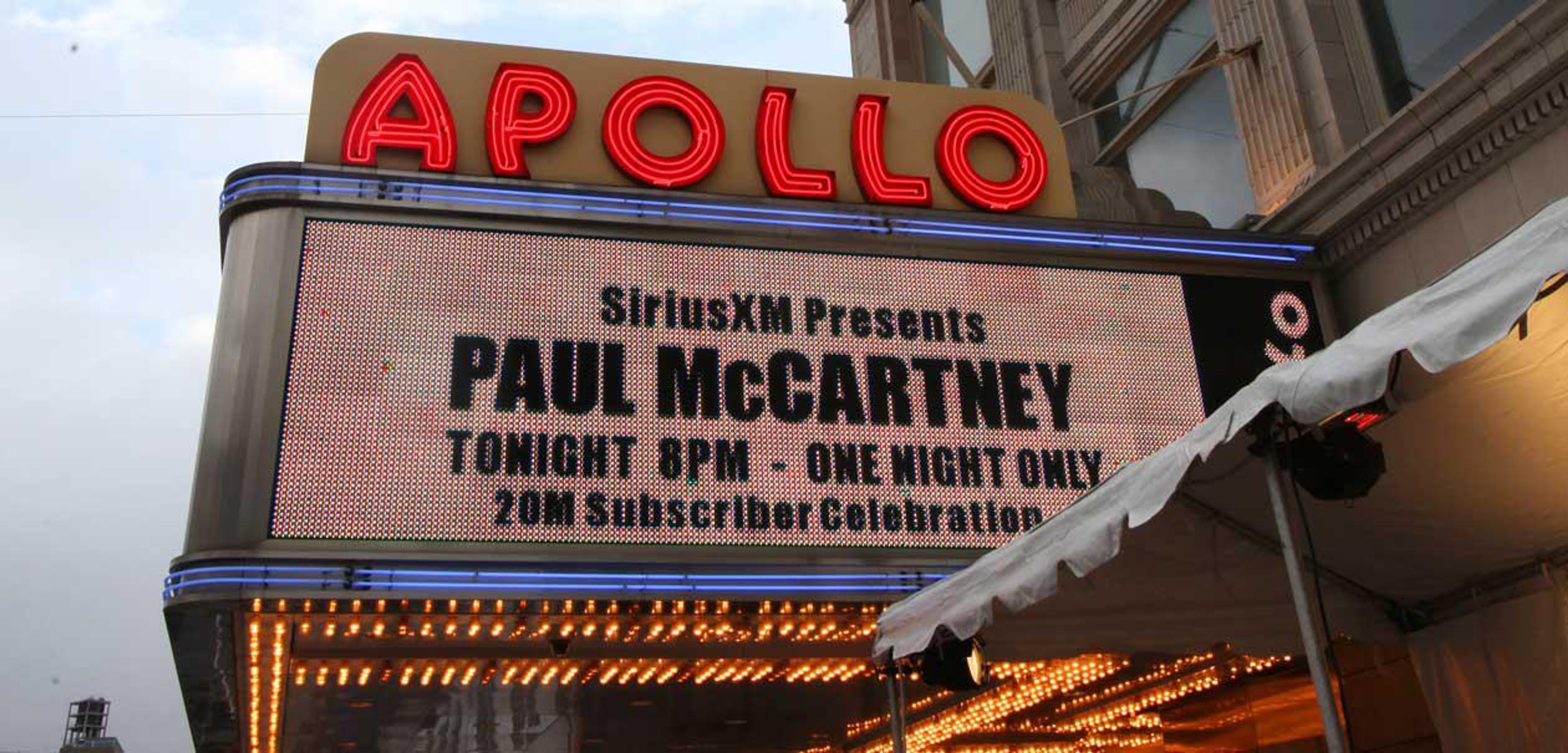 Paul McCartney | Timeline | 2010