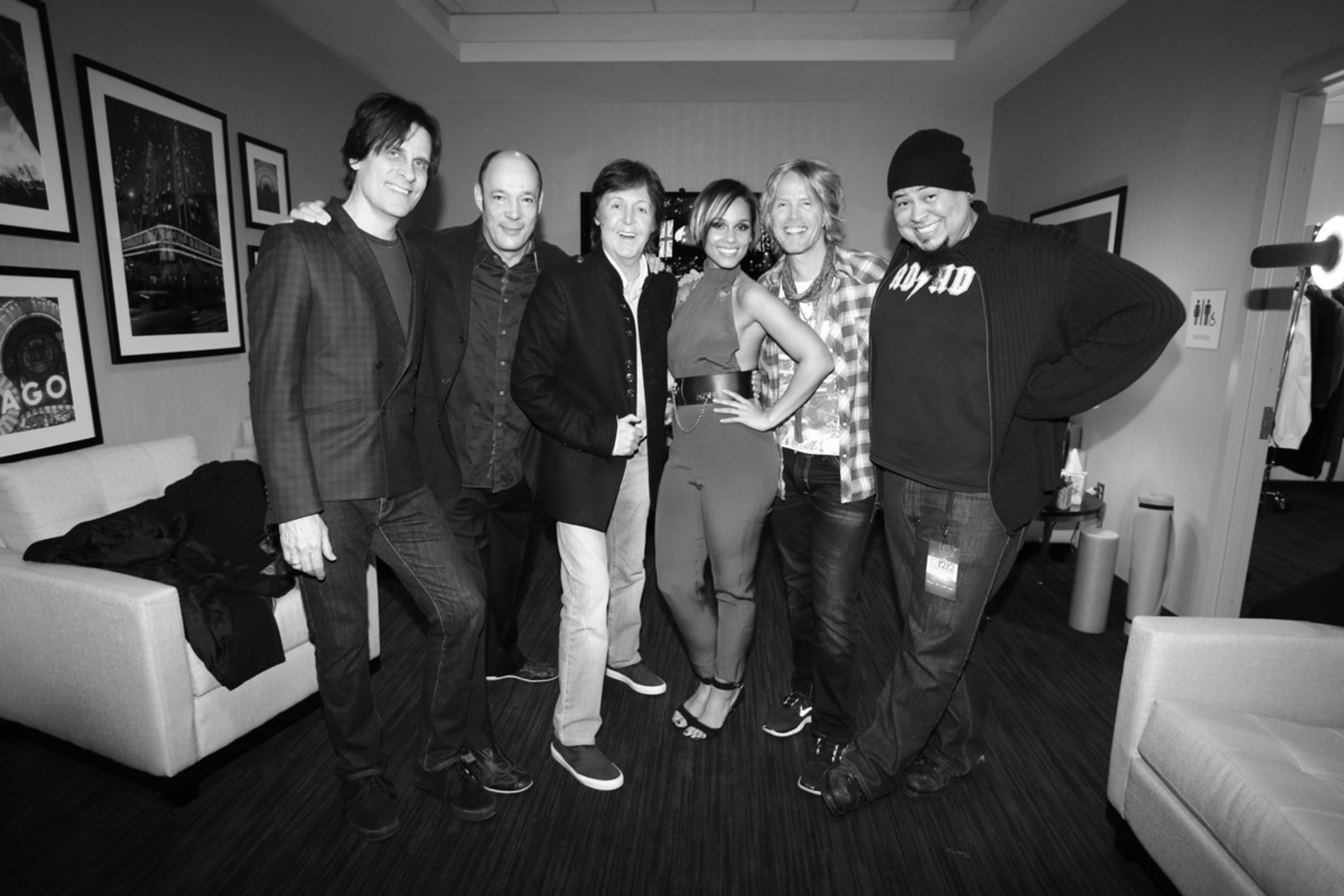 Rusty, Wix, Paul, Alicia Keys, Brian and Abe backstage, 12-12-12 Hurricane Sandy Benefit, Madison Square Garden, NYC, 12th December 2012