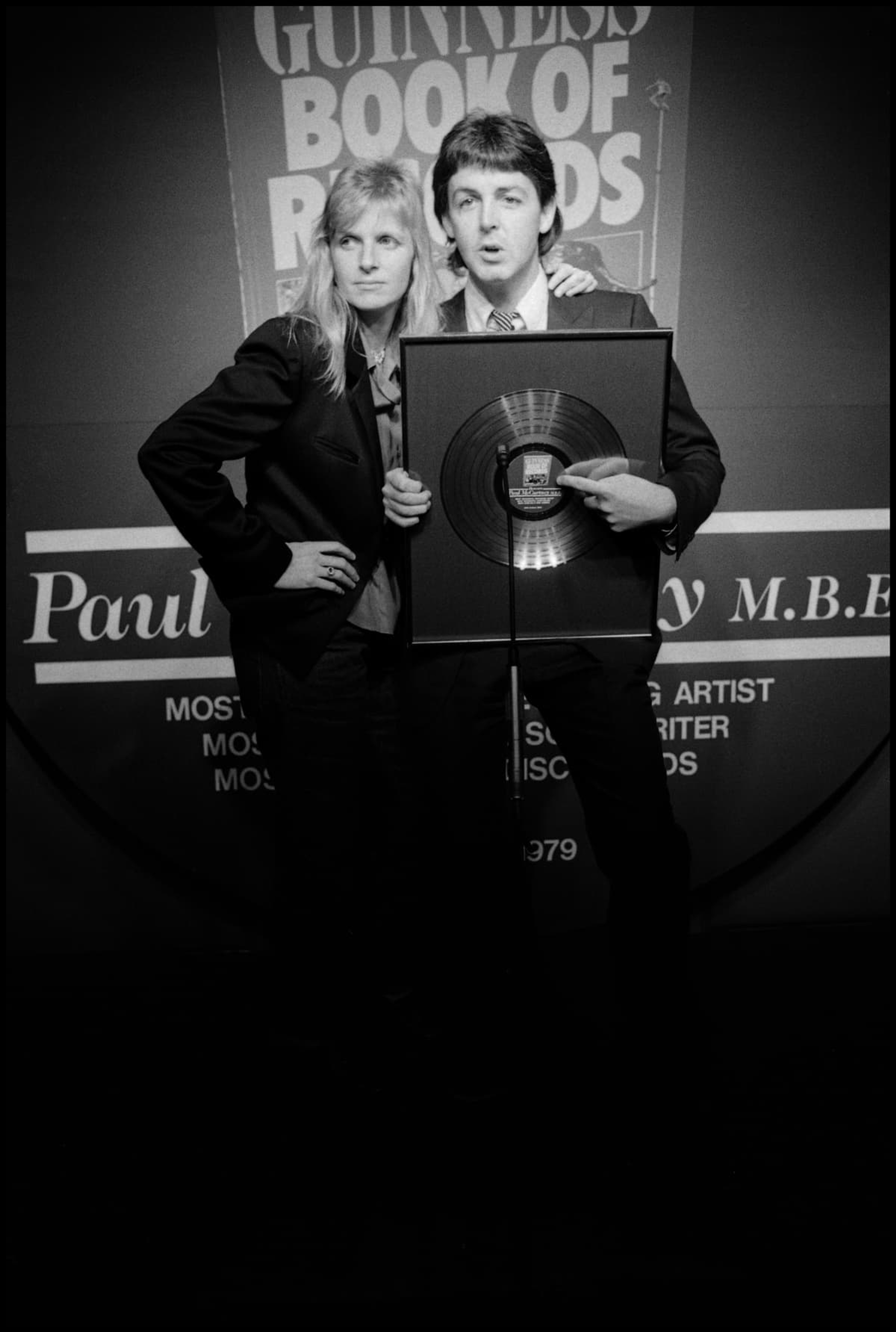 Paul and Linda pose with a Guinness World Record