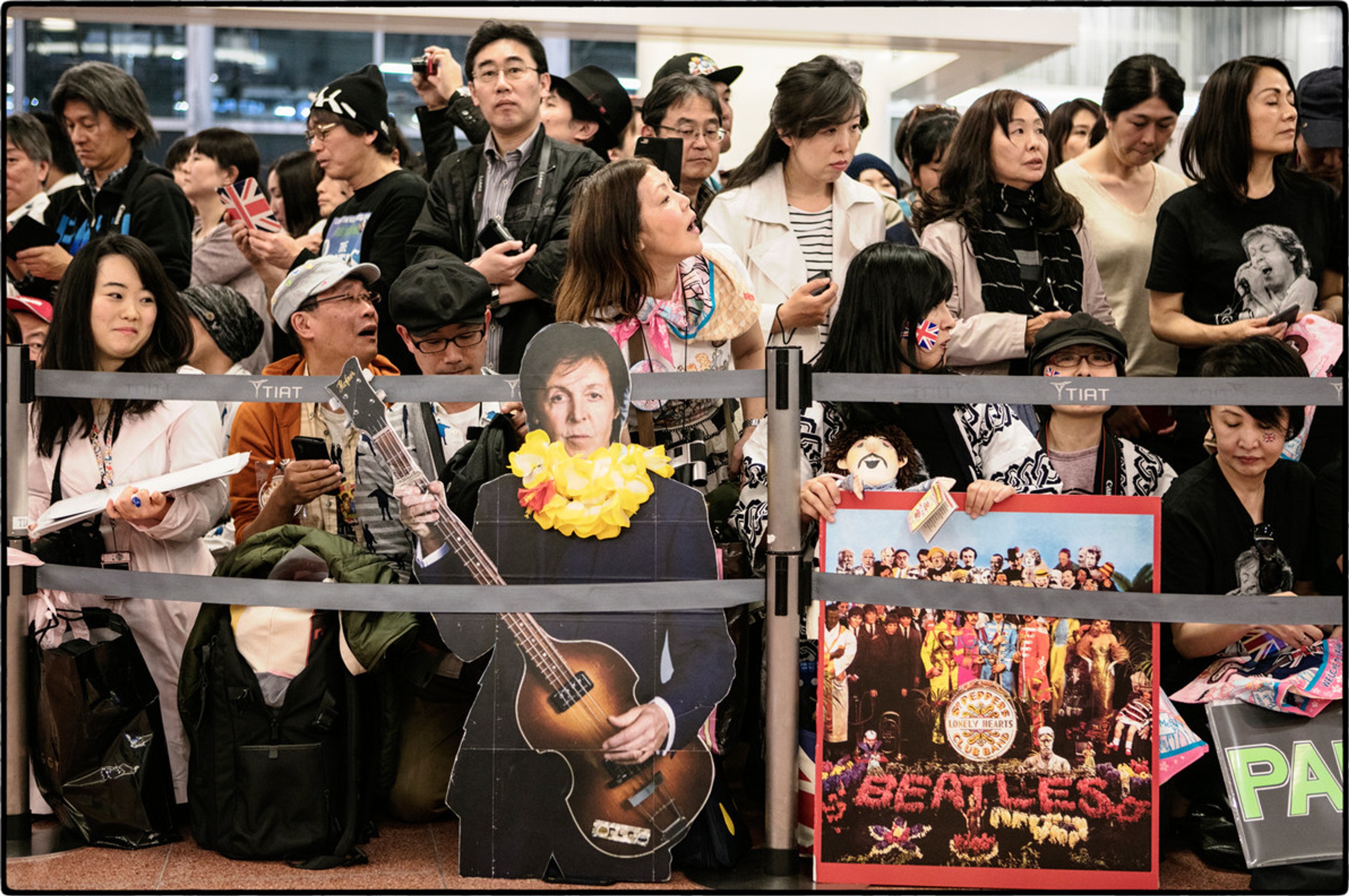 Fans waiting for Paul’s arrival in Tokyo, 23rd April 2017 