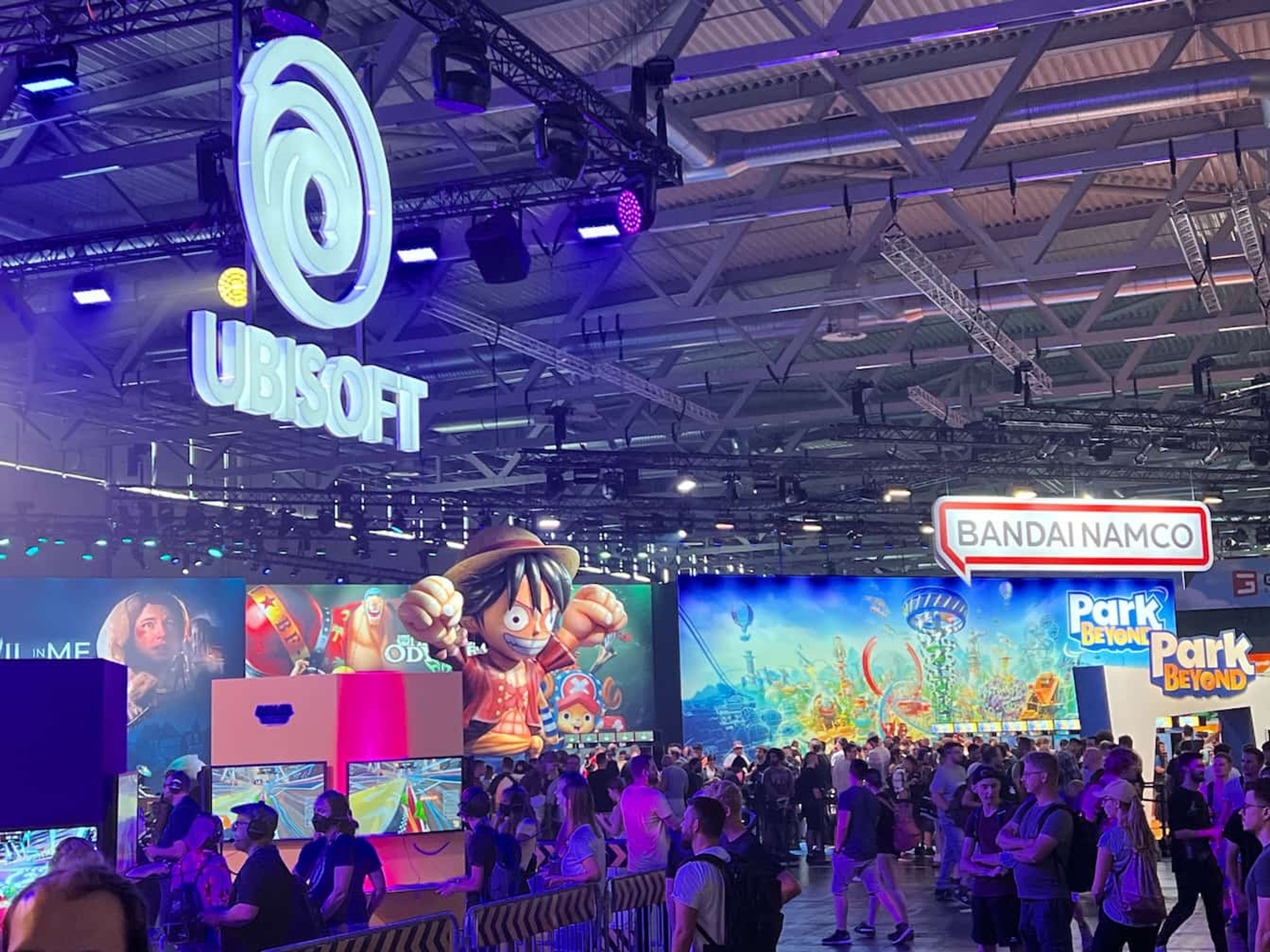 gamescom-gaming-and-tezos