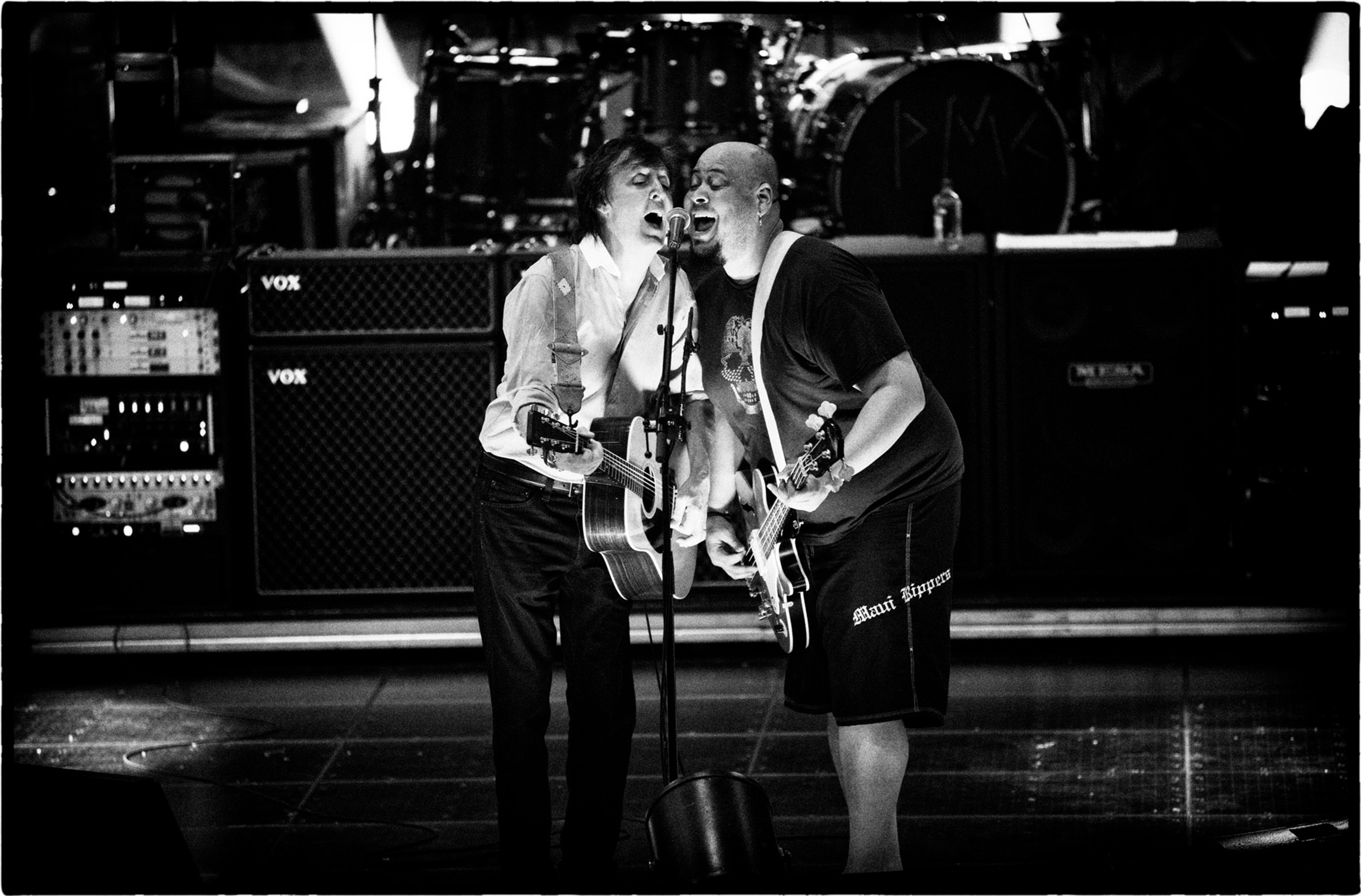 Paul and Abe sharing a mic at rehearsals, Los Angeles, April 13th 2013