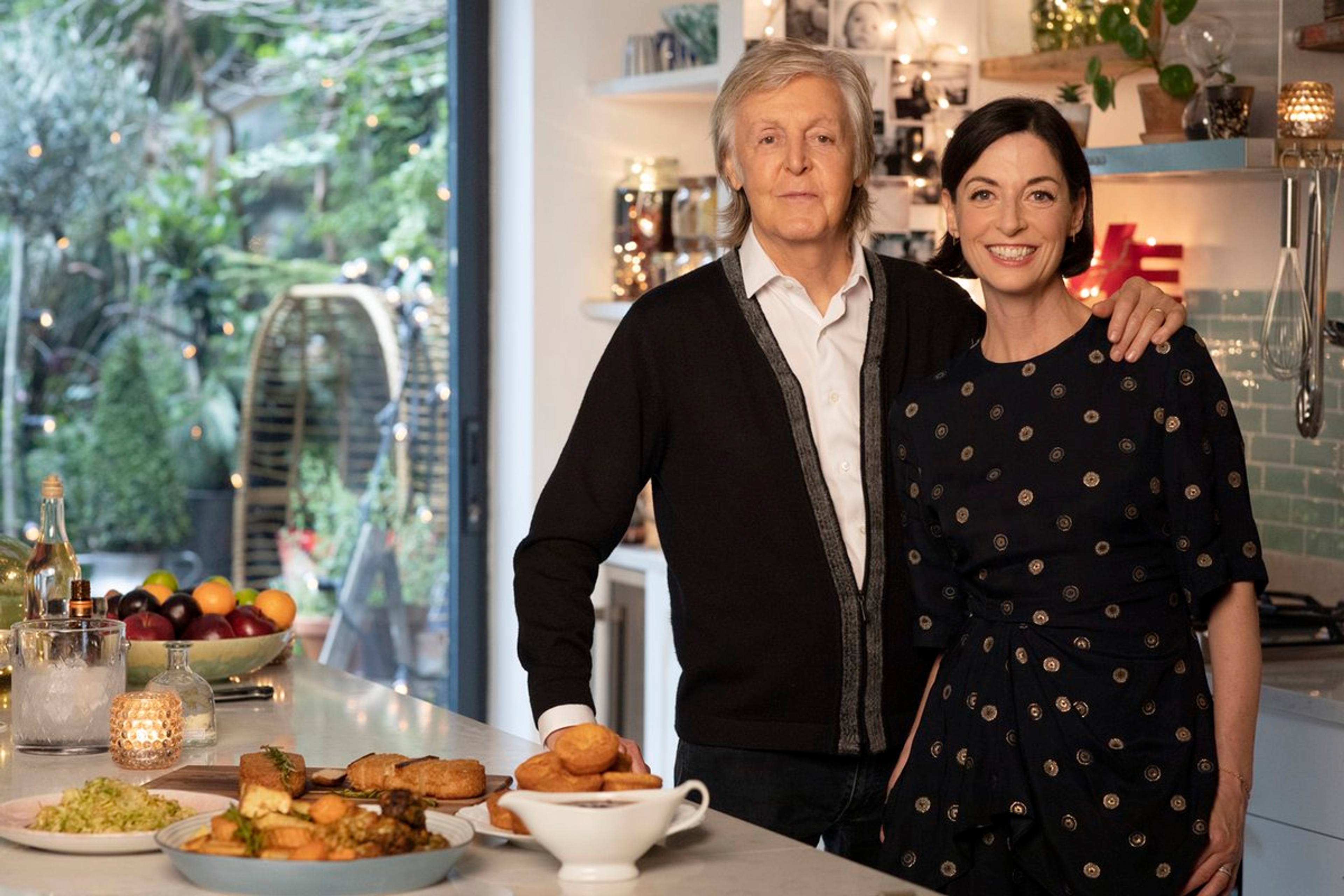 Photo of Paul and Mary McCartney on the set of season 2 of 'Mary McCartney Serves It Up'