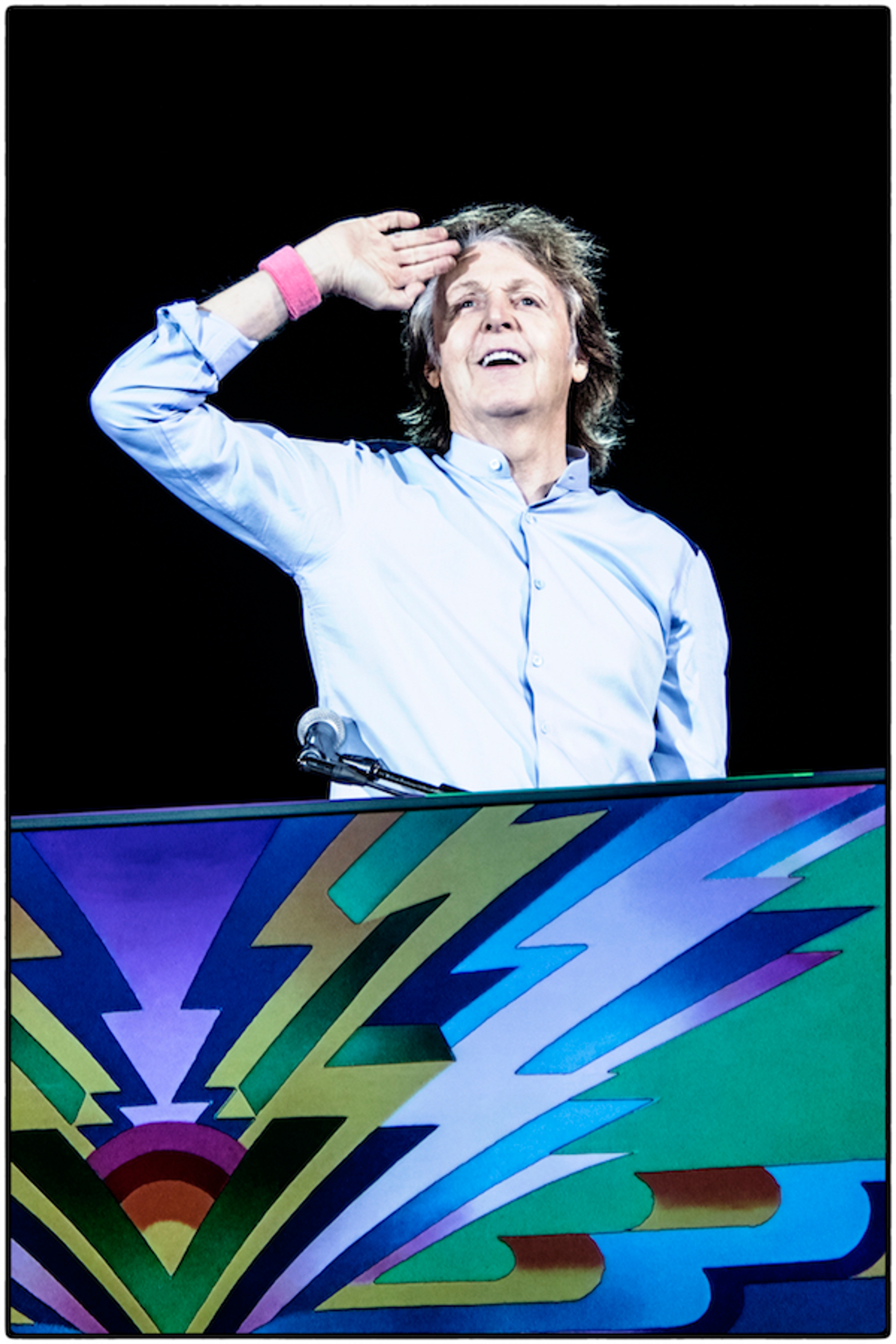 Paul McCartney and his band support Breast Cancer Awareness Month