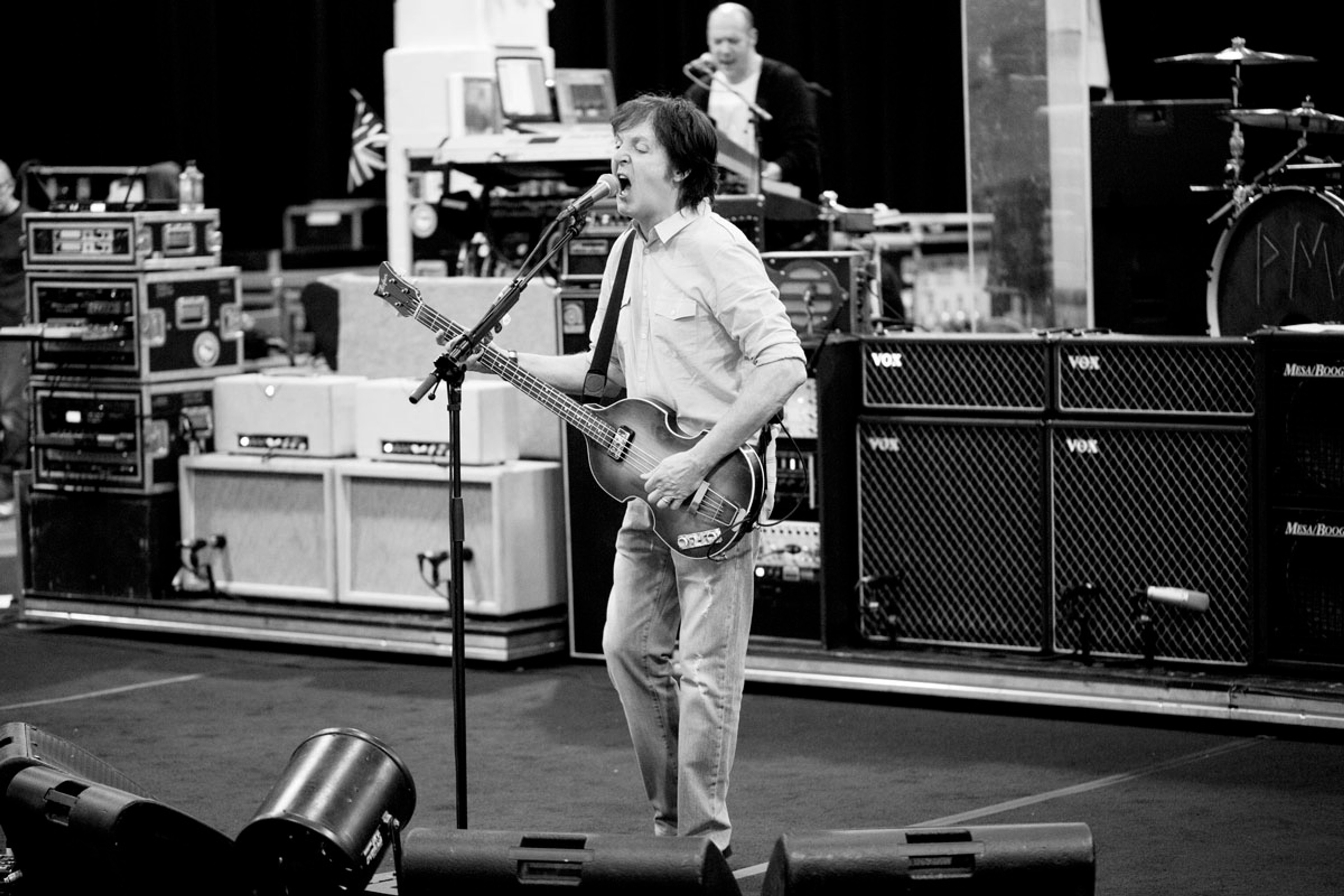 Paul and Wix at rehearsals, 12-12-12 Hurricane Sandy Benefit, Madison Square Garden, NYC, 10th December 2012