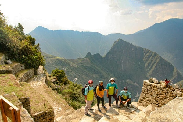 Puerta del sol machu picchu.jpg