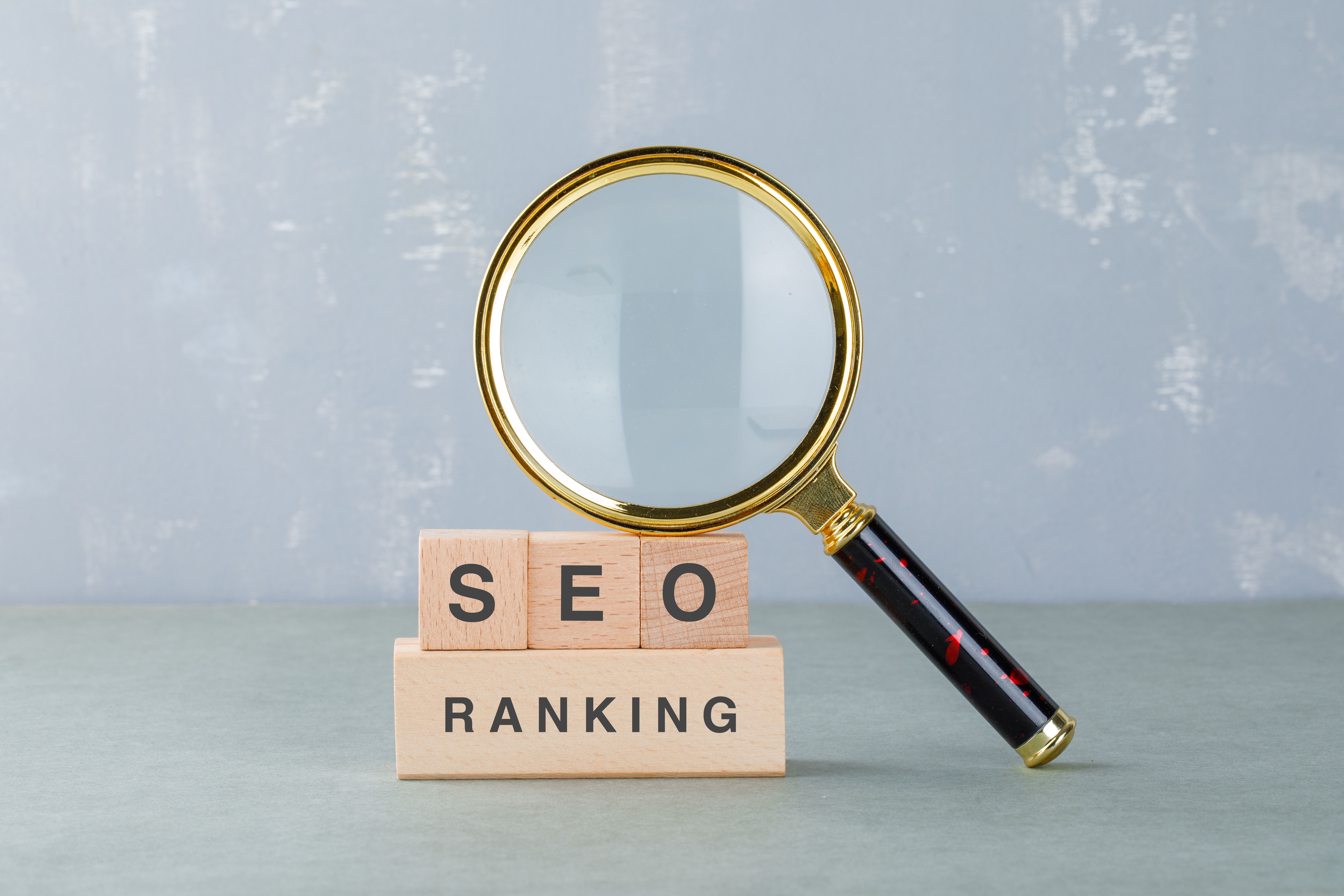 Ilustrasi SEO ranking hasil dari riset menggunakan keyword tool.
