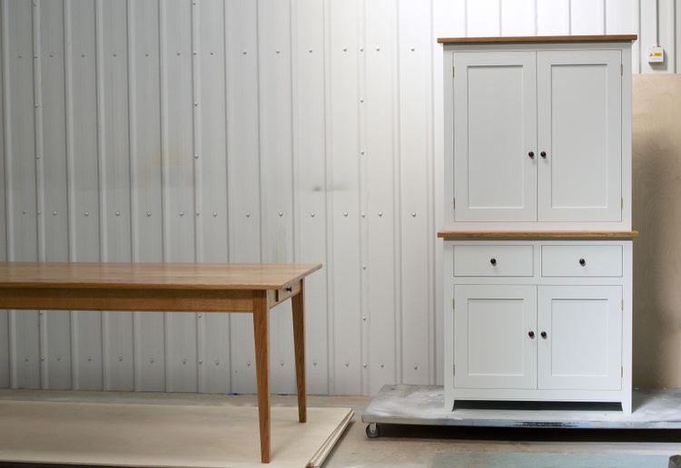 oak kitchen table and freestanding two part dresser, dovetailed draws