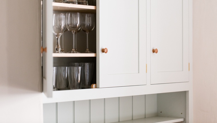 Shaker style kitchen, hand-painted, full-stave Oak worktops, dovetailed draws running on full extension runners