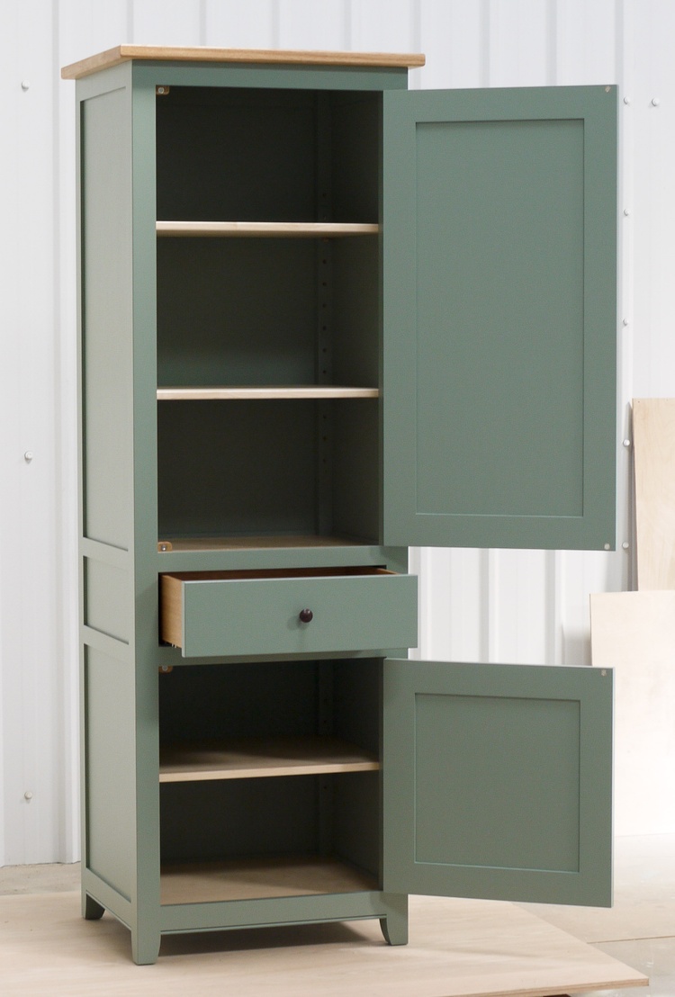 freestanding larder cupboard, single width, dovetailed draw, shaker style