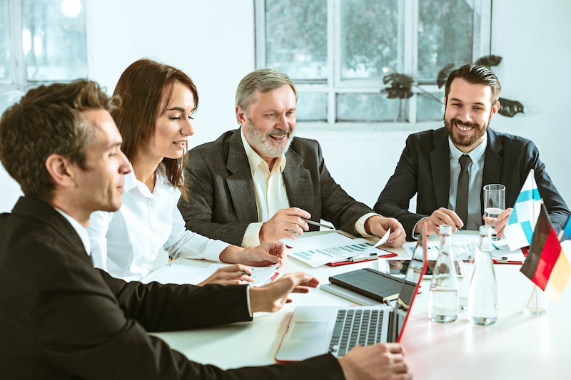 Effective Management of Reviewers at Academic Conferences