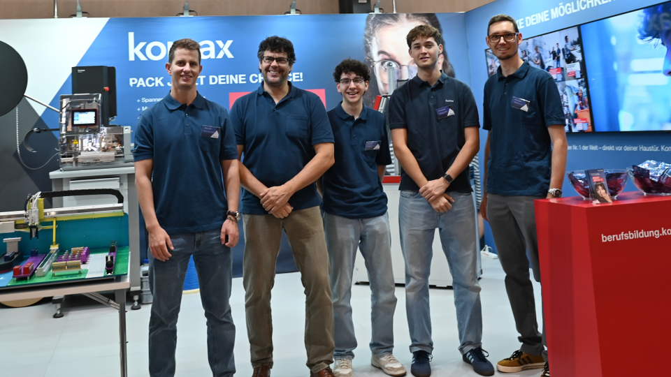 ZEBI: Komax presents apprenticeship project