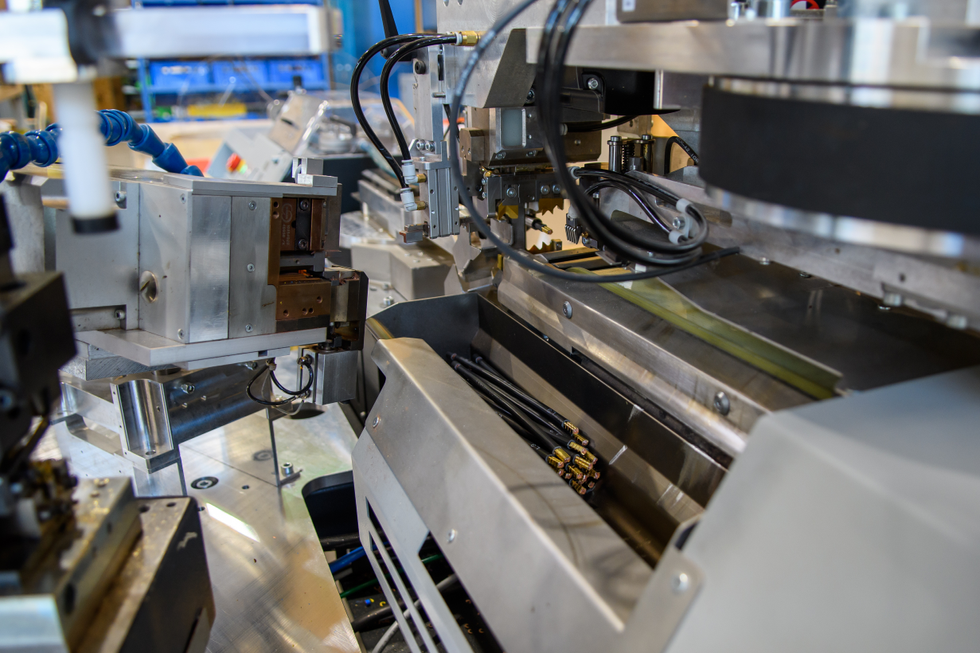 Komax HMI for industrial applications: Score points on cost and quality ...