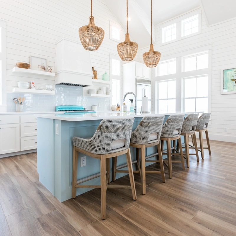 Gallery photo #6 showing Isle Be Back