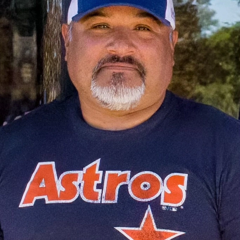 Alejandro Salinas profile headshot
