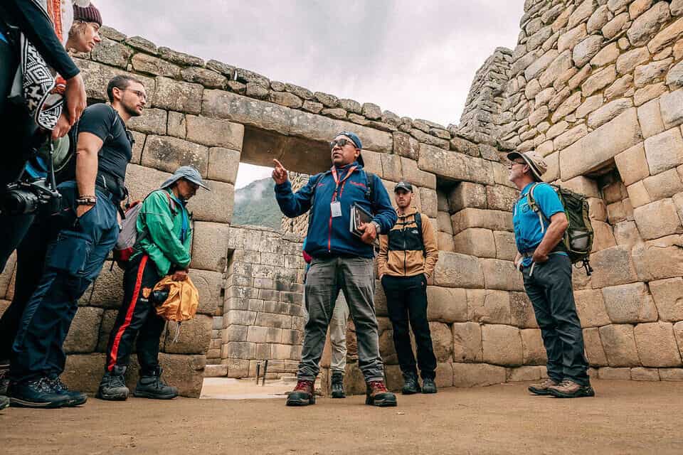 guia en machupicchu.jpg