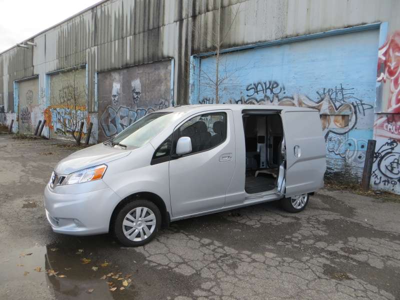 2013 Nissan NV200 Cargo Van Road Test And Review | Autobytel