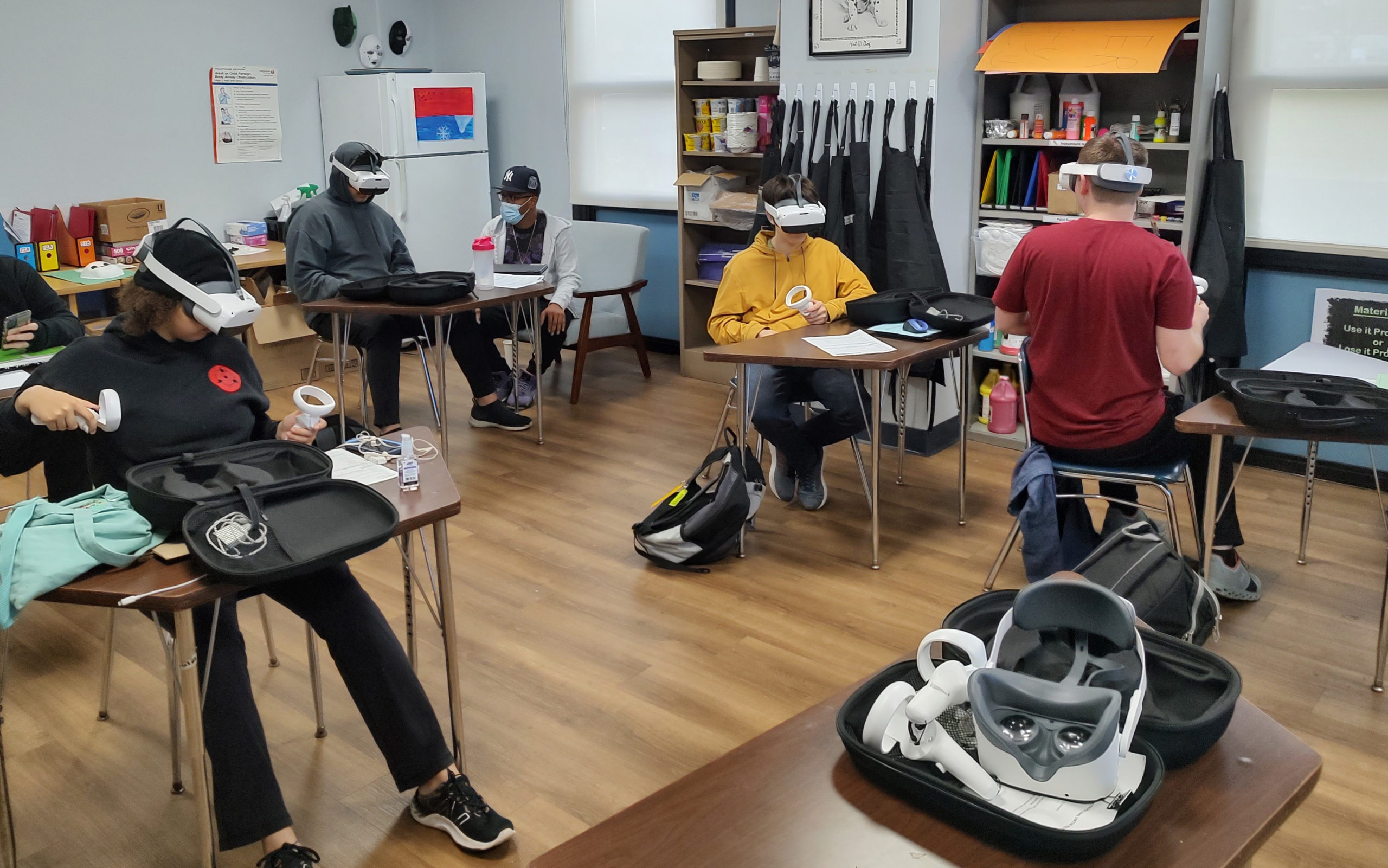 Students Utilize Virtual Reality in the Classroom